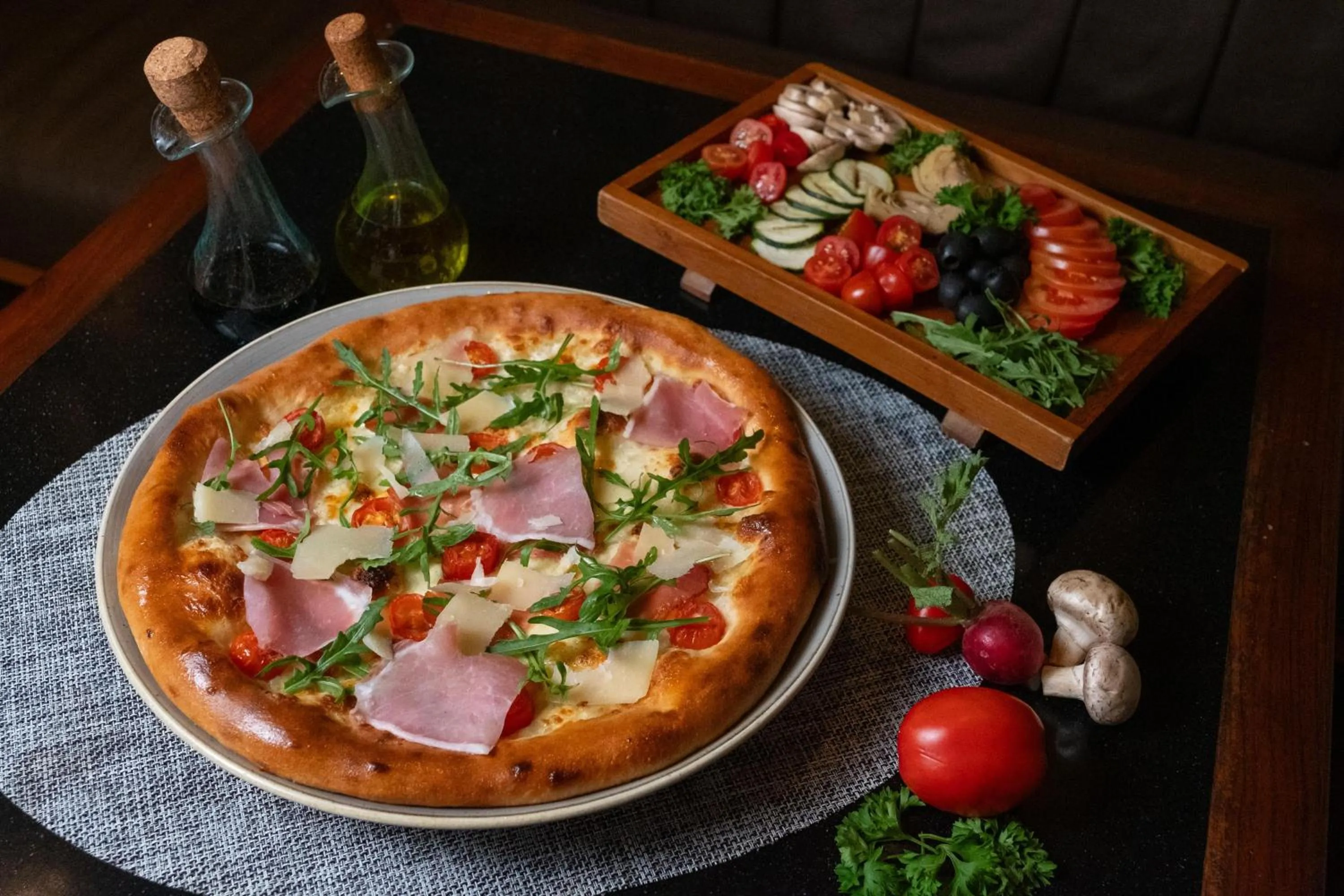 Food and drinks in Radisson Blu Bali Uluwatu