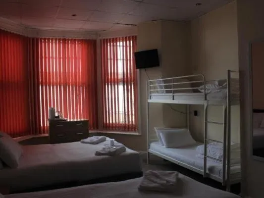 Bedroom, Bed in The Royal Windsor Hotel