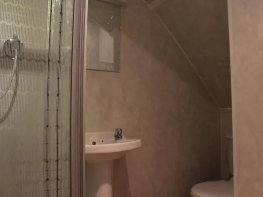 Bathroom in The Royal Windsor Hotel