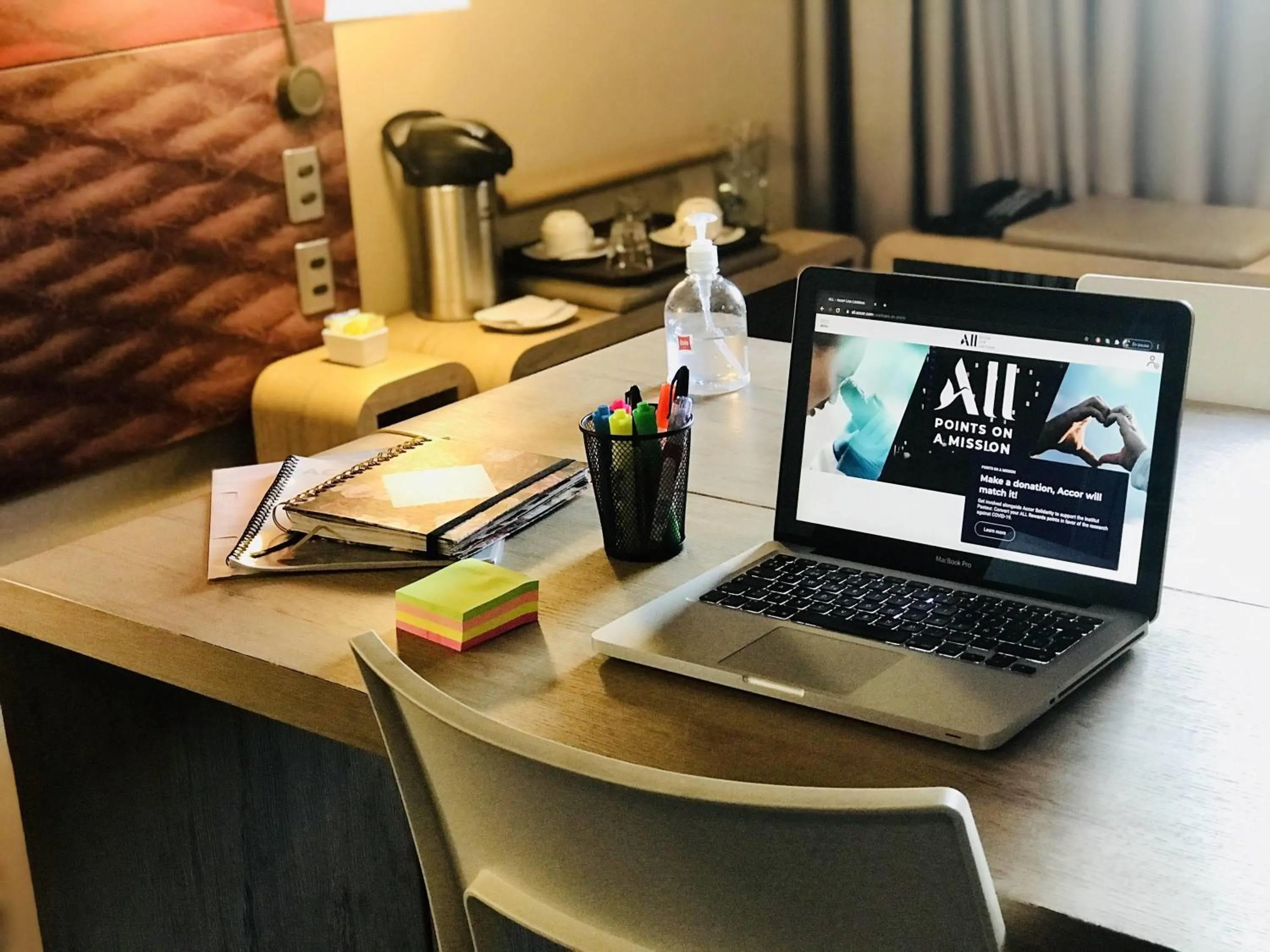 Bedroom in Hotel Ibis Cali Granada