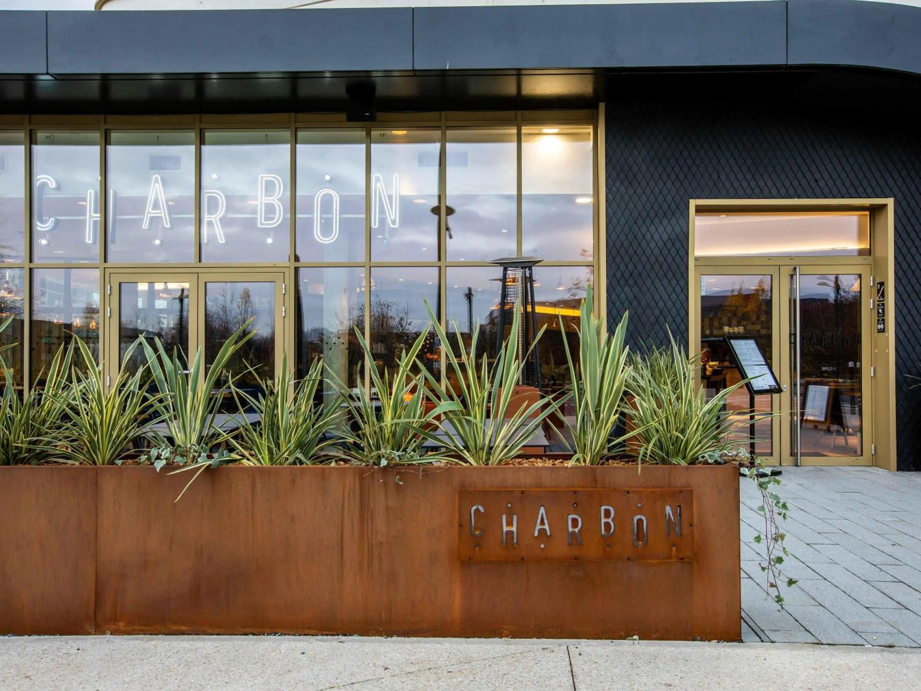 Restaurant/places to eat in ibis budget Paris Gennevilliers