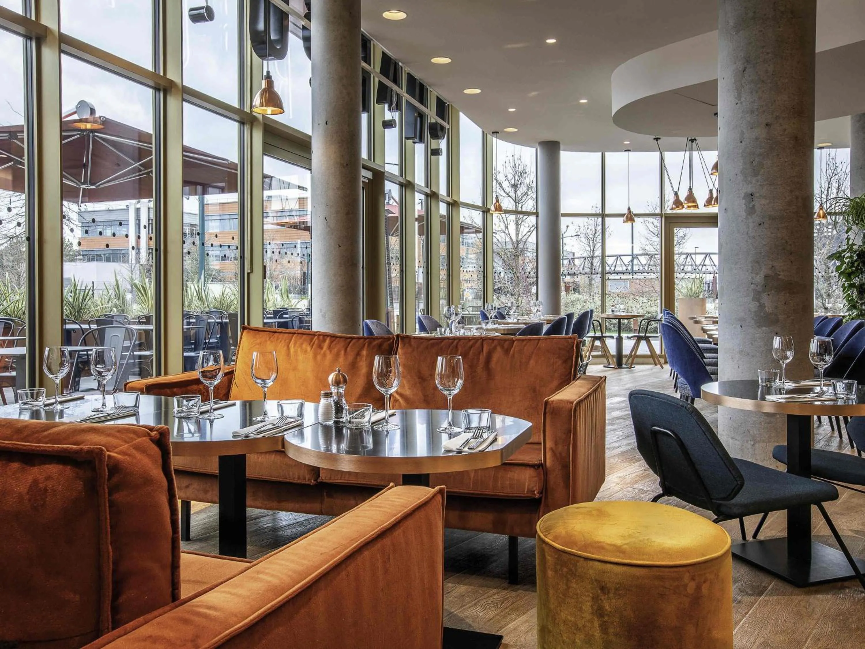 Restaurant/places to eat in Hôtel Mercure Paris Gennevilliers