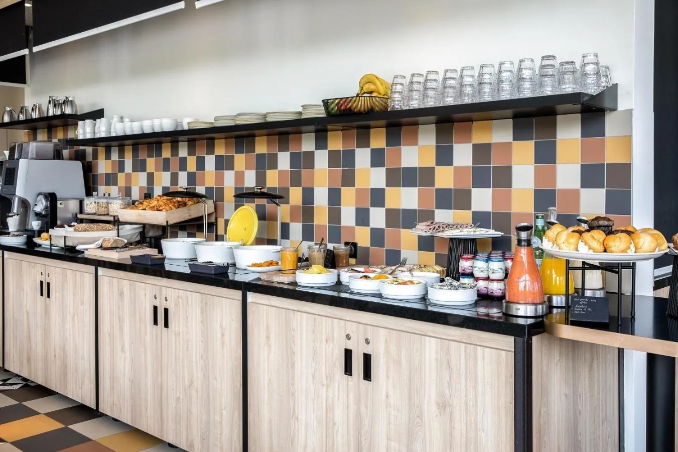 Buffet breakfast in Hôtel Mercure Paris Gennevilliers