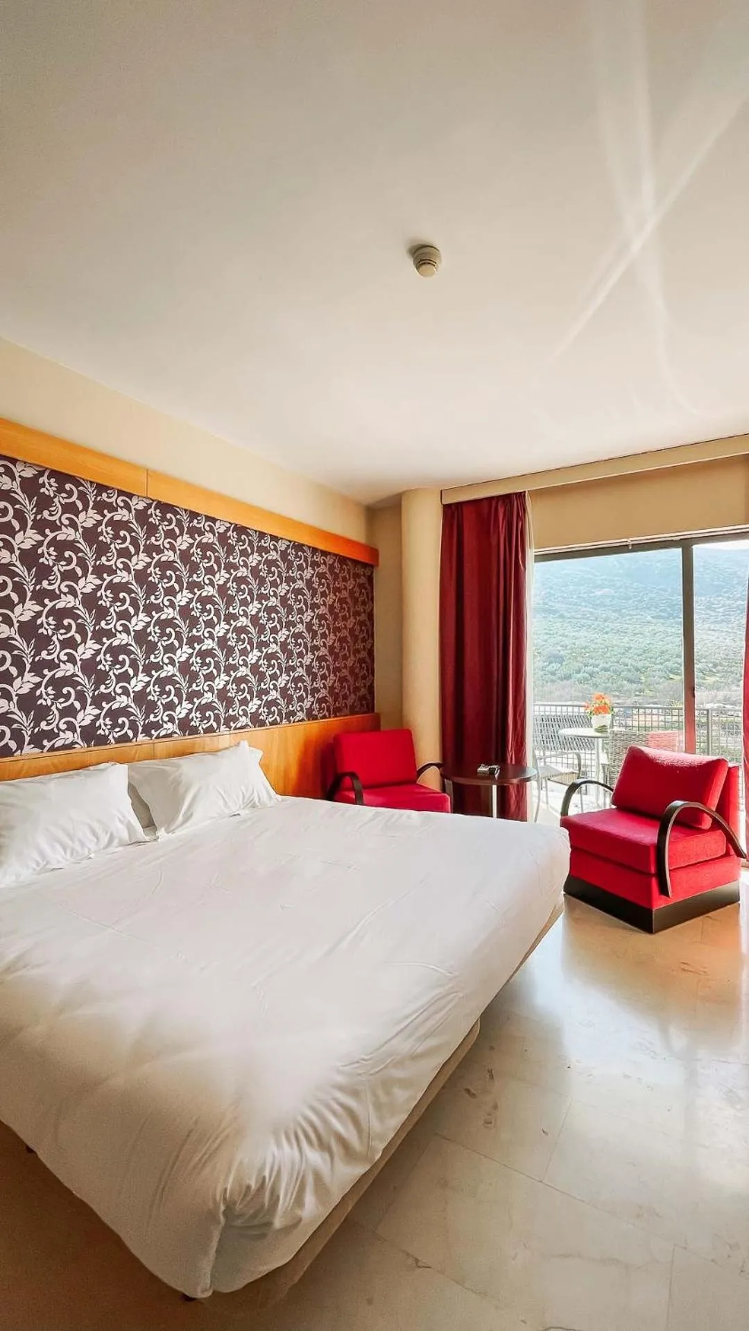 Bedroom, Bed in Hotel Mencia Subbética