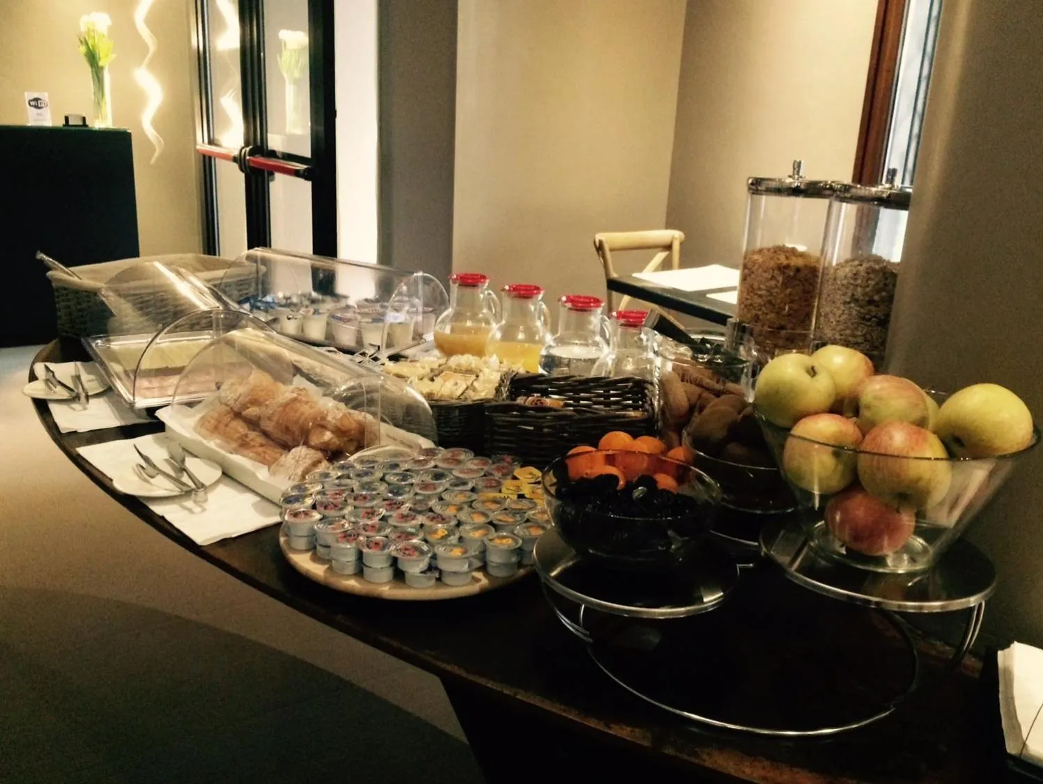 Buffet breakfast in Hotel Mignon