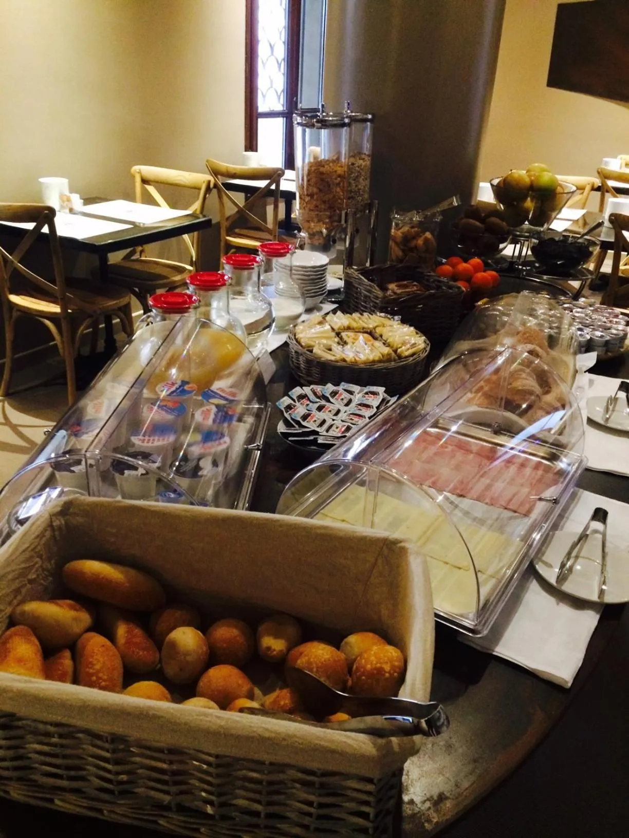 Buffet breakfast in Hotel Mignon