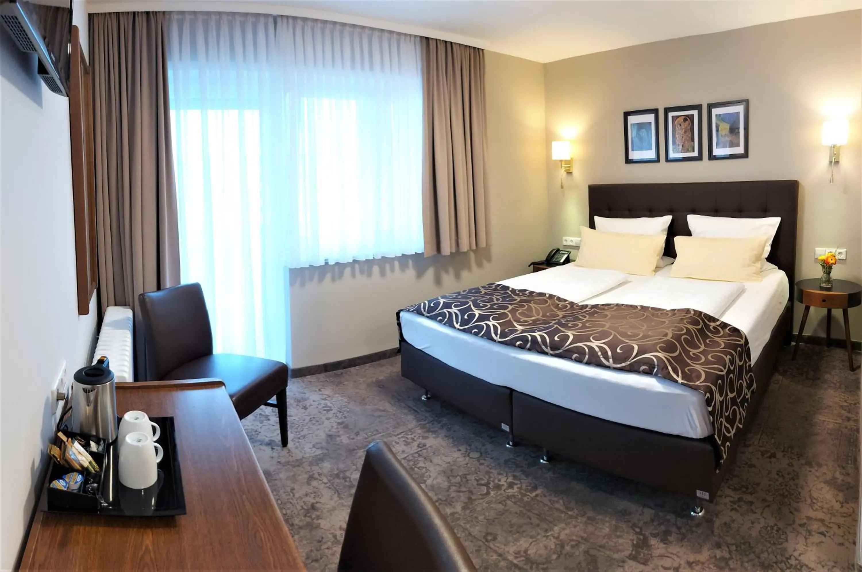 Bedroom, Bed in Hotel Regina