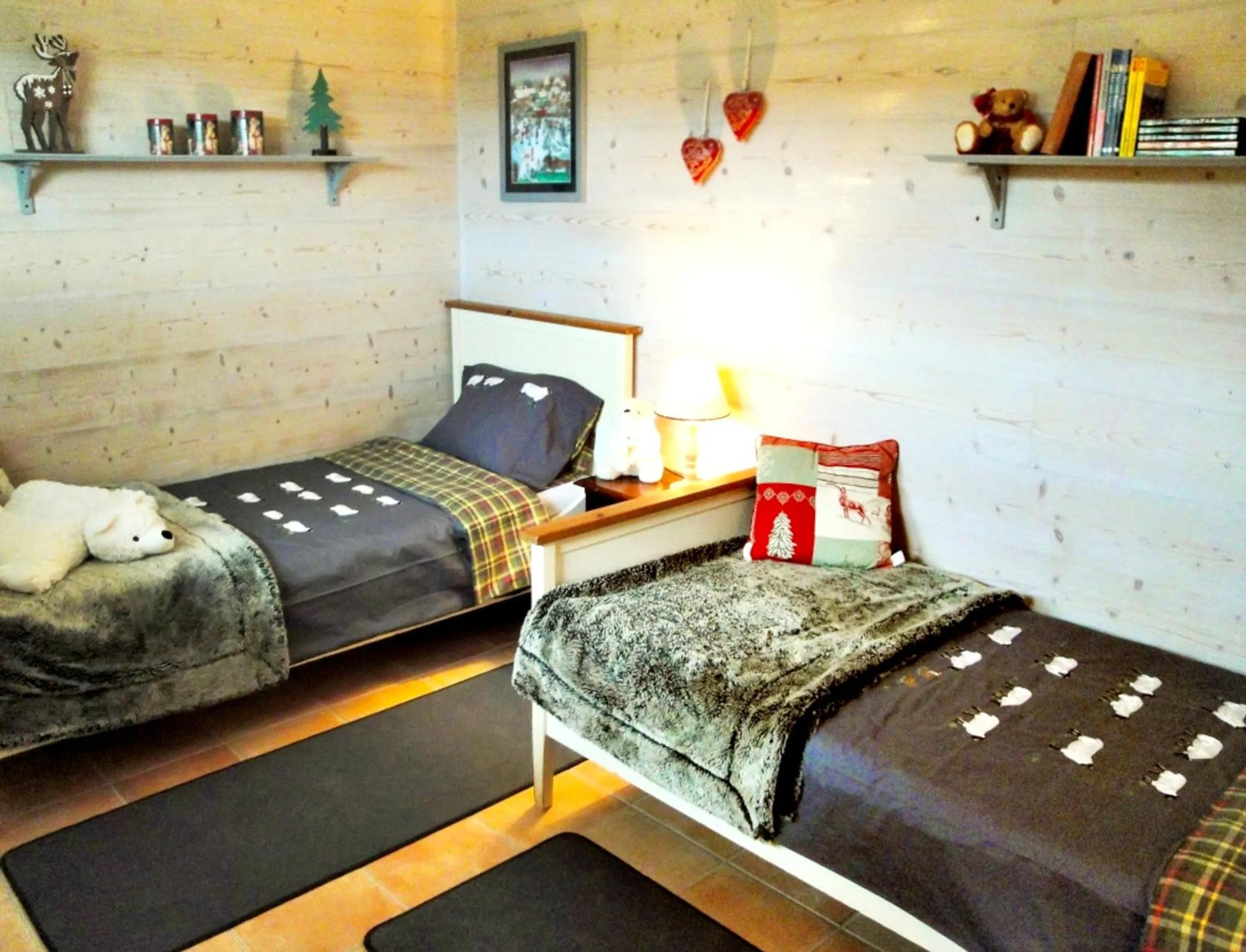 Photo of the whole room, Bed in Appartement spacieux à Xonrupt-Longemer + Sauna