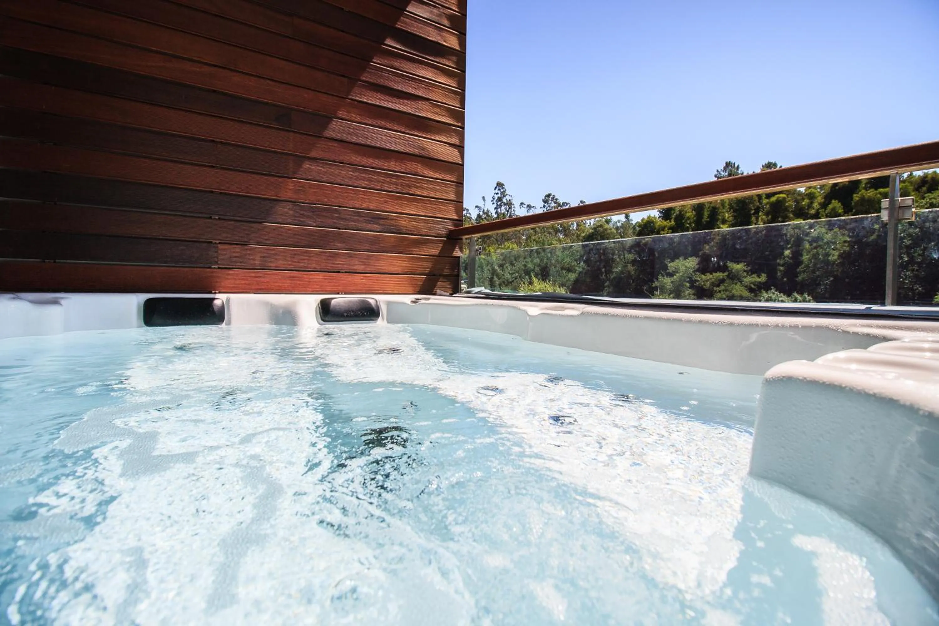 Hot Tub in Hotel Rural Vale Do Rio