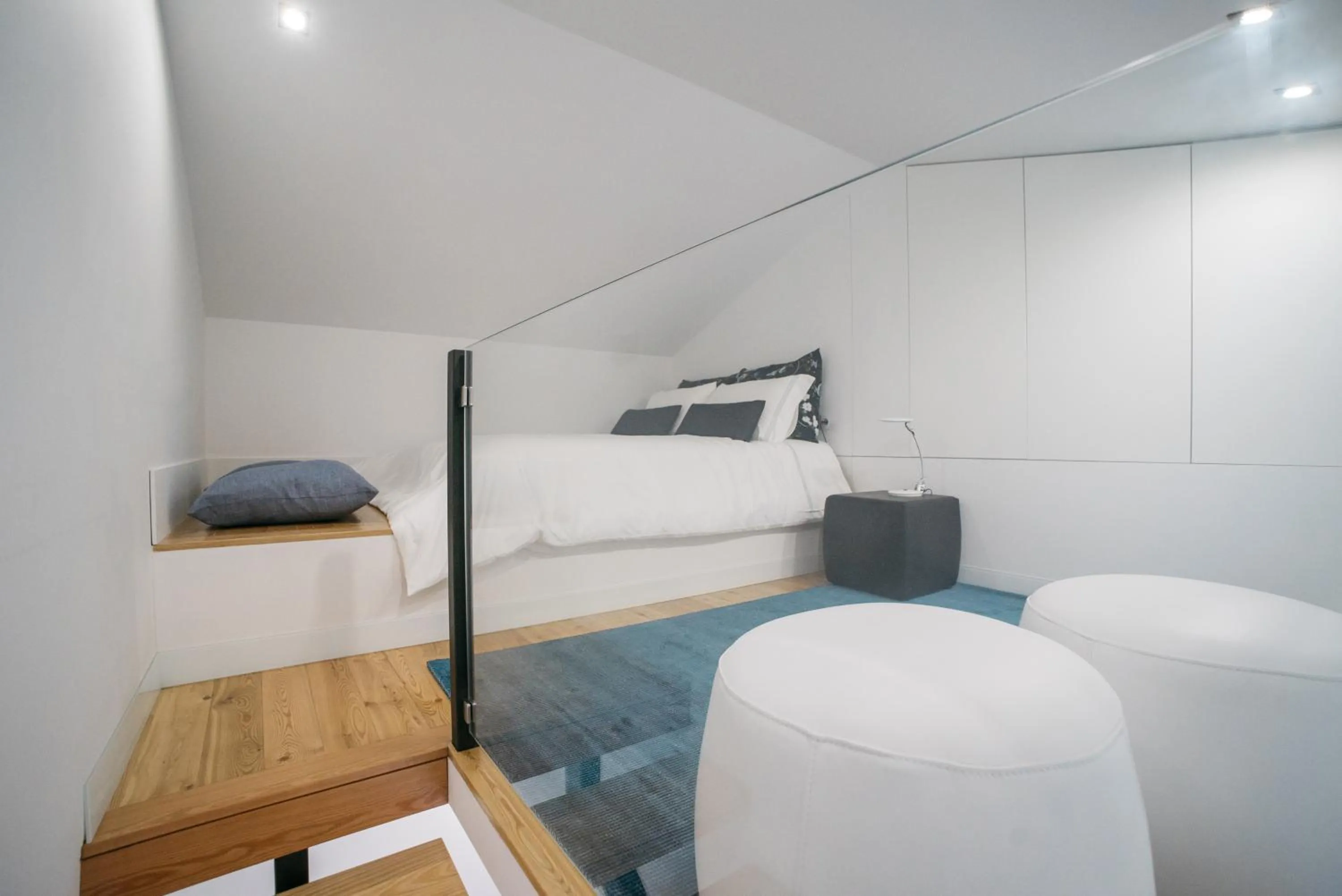 Bed in D'Autor Apartments Sá da Bandeira