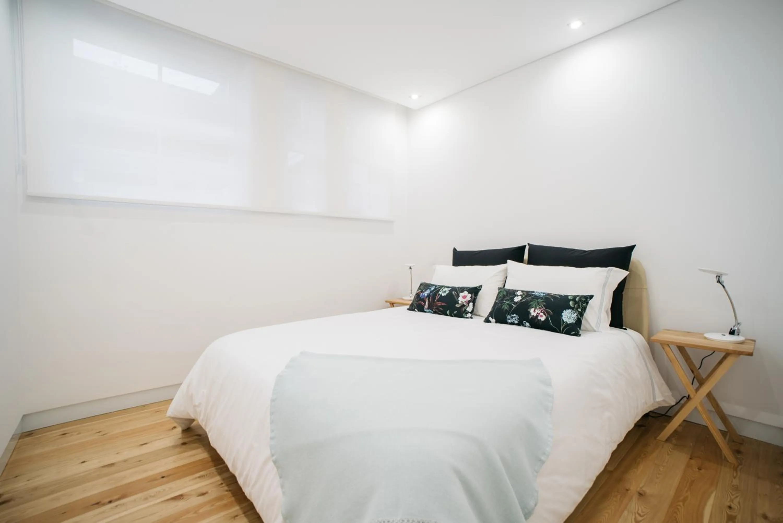 Bed in D'Autor Apartments Sá da Bandeira