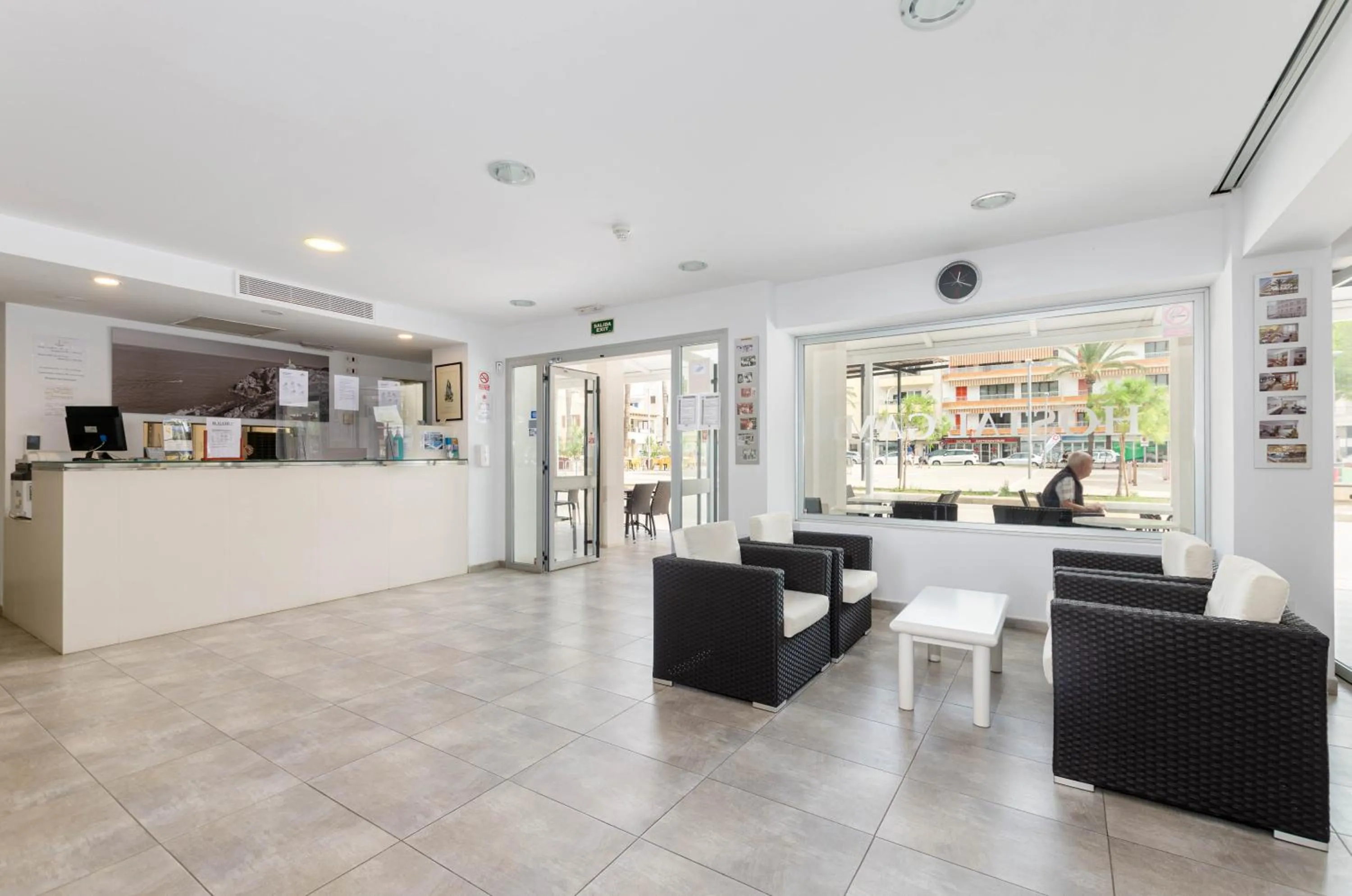 Lobby or reception in Hostal Gami Adults Only