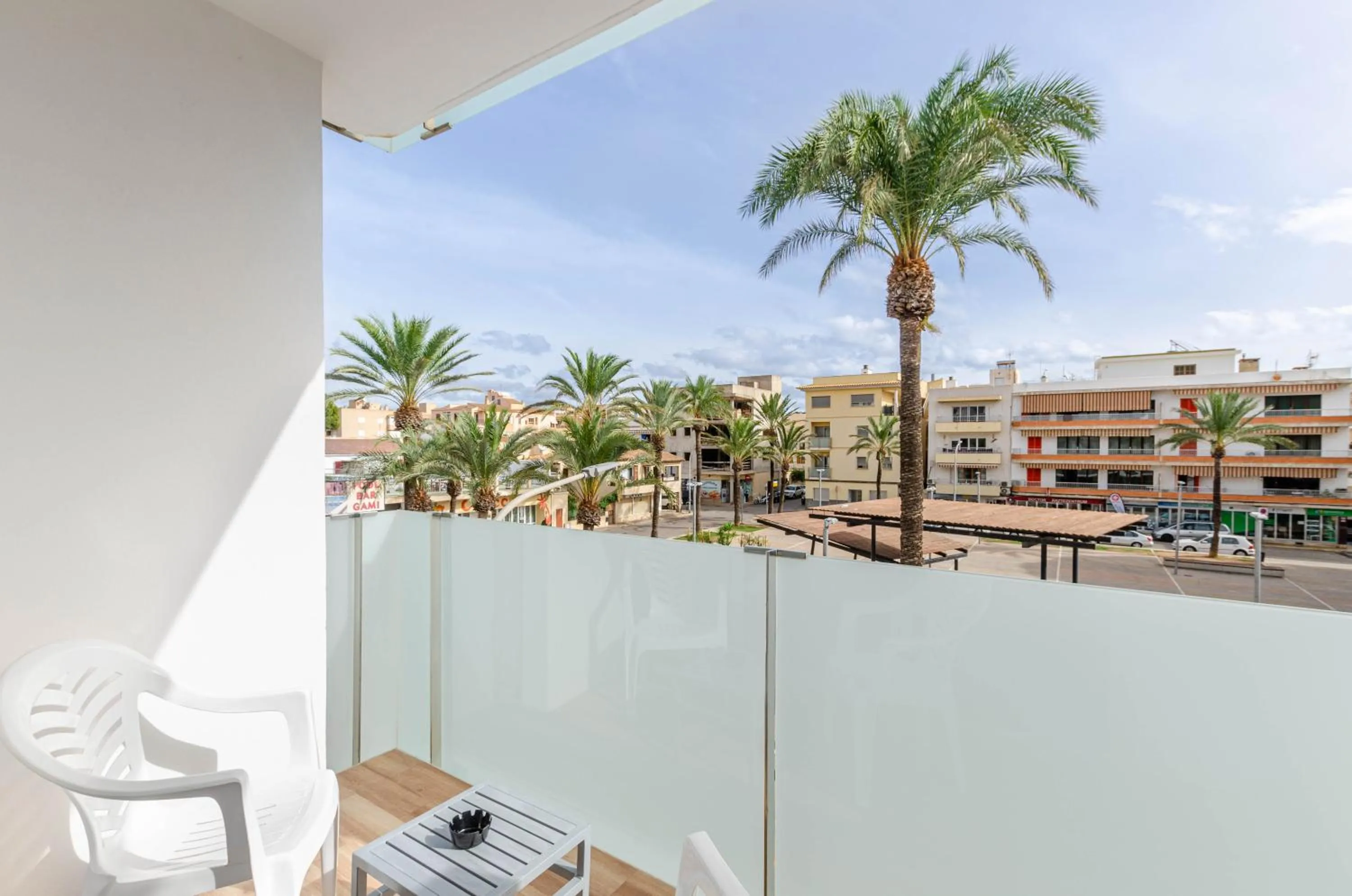 Balcony/Terrace in Hostal Gami Adults Only