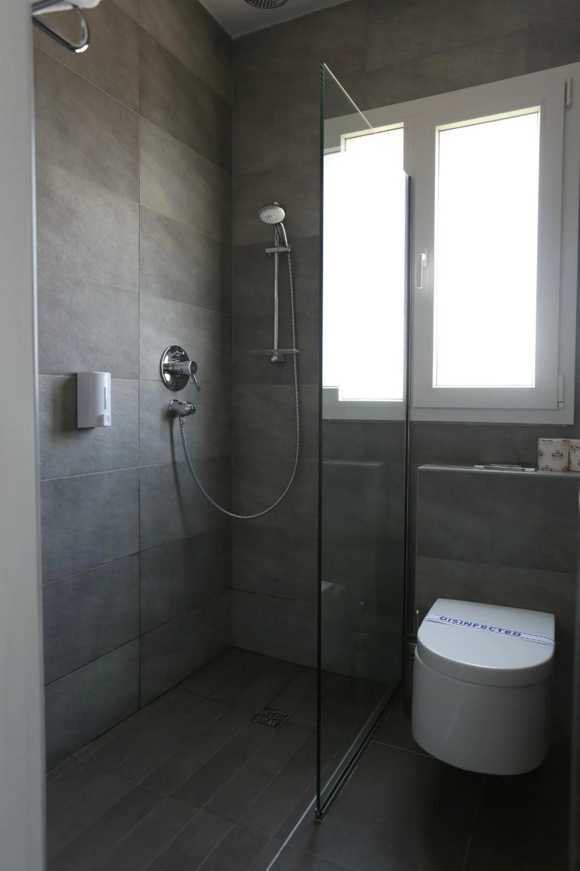 Bathroom in Dionysos Central