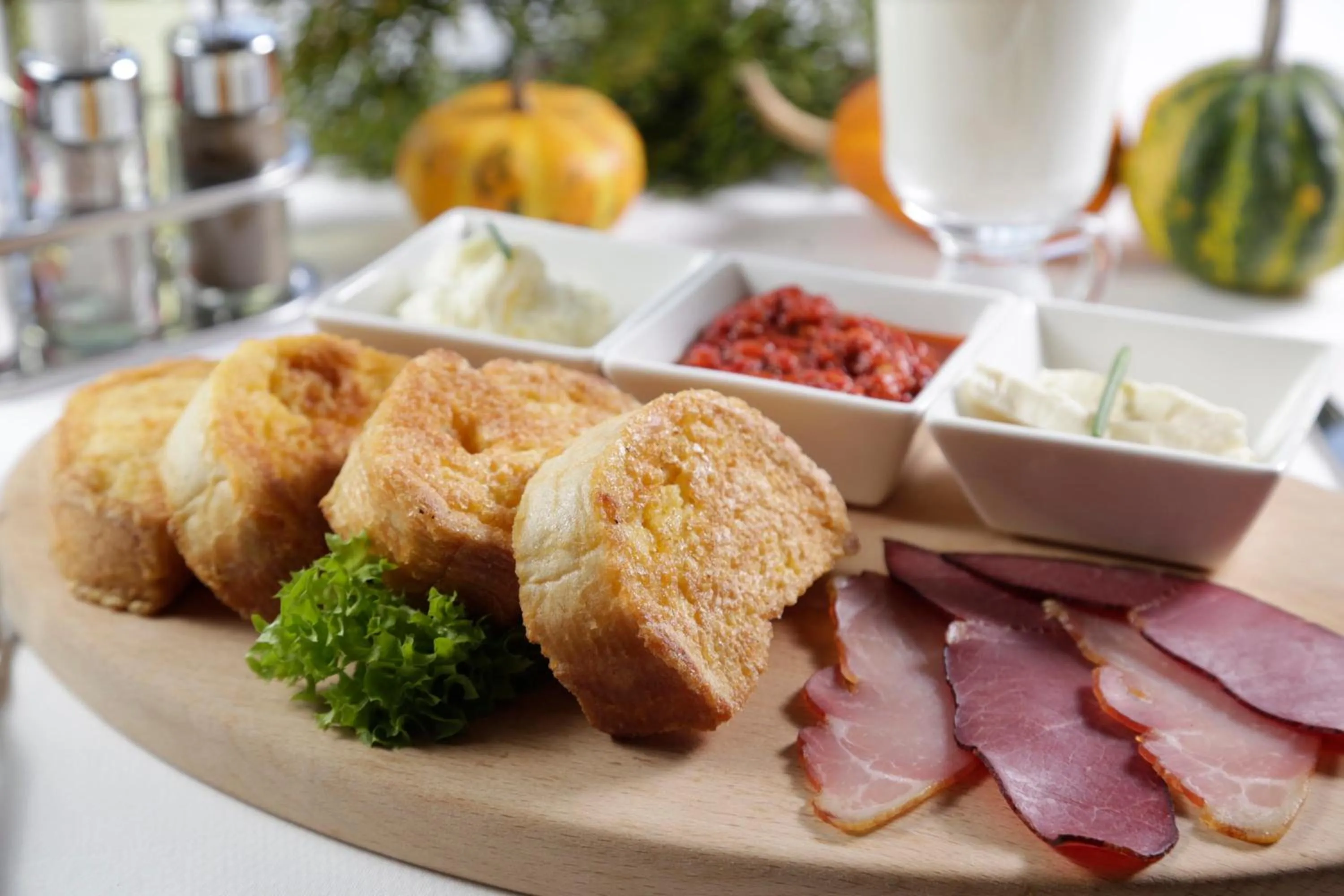 Breakfast in Accommodation Tara