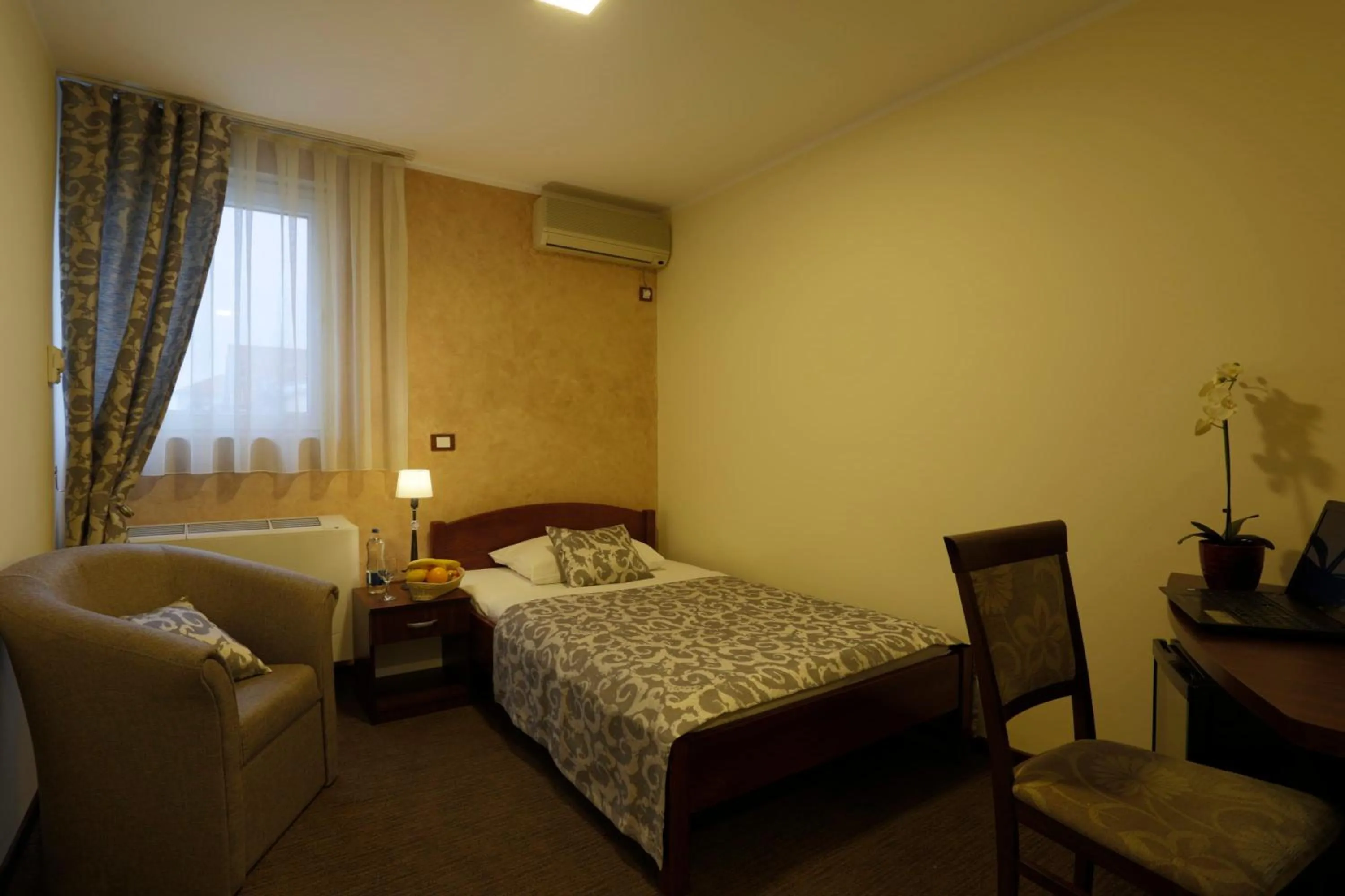 Bed in Accommodation Tara