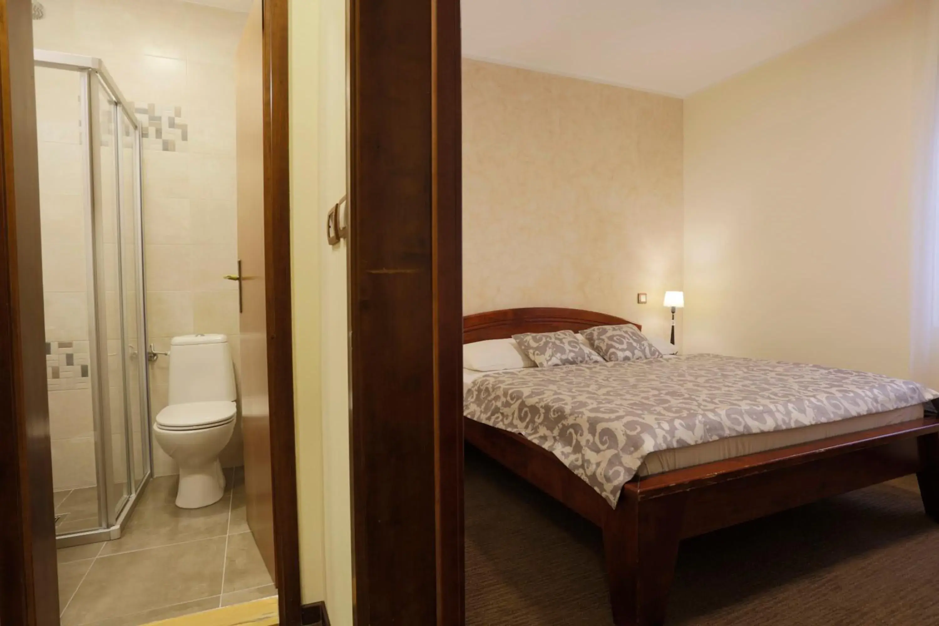 Double Room in Accommodation Tara Double Room in Accommodation Tara