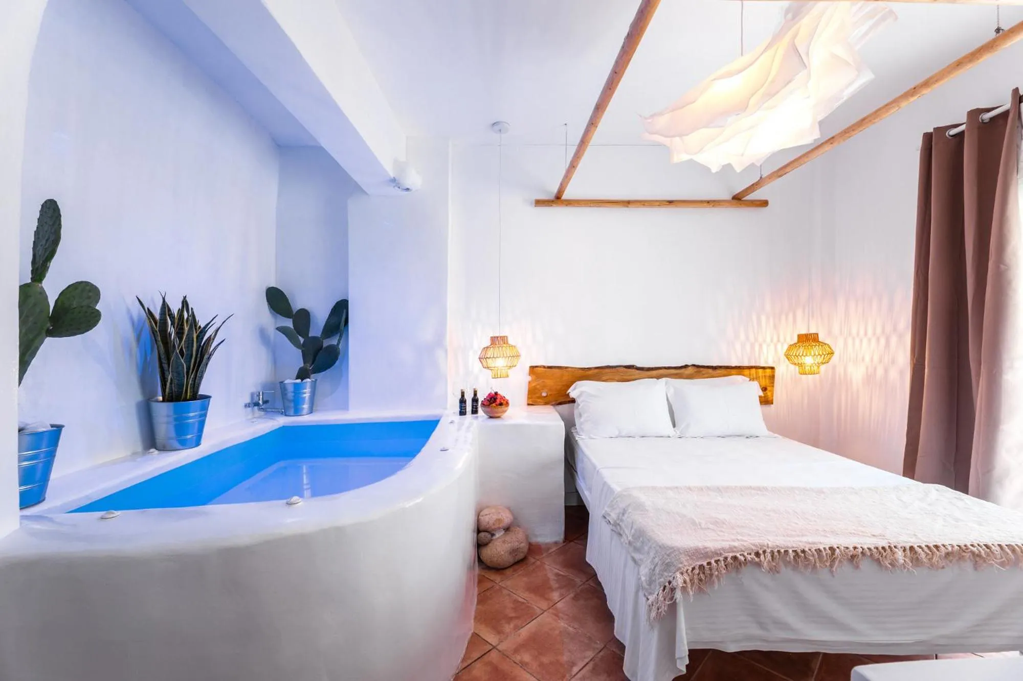 Bed in Marabou Hotel