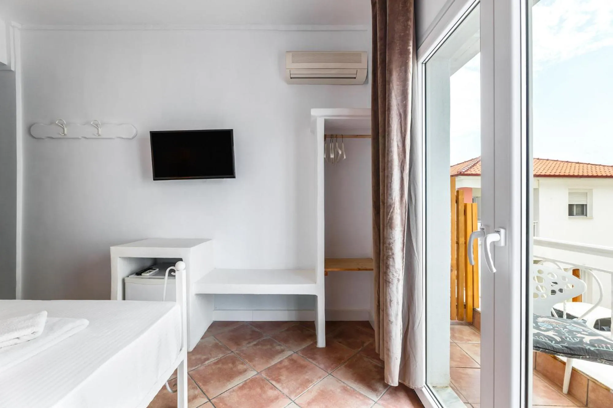 TV and multimedia, Bed in Marabou Hotel