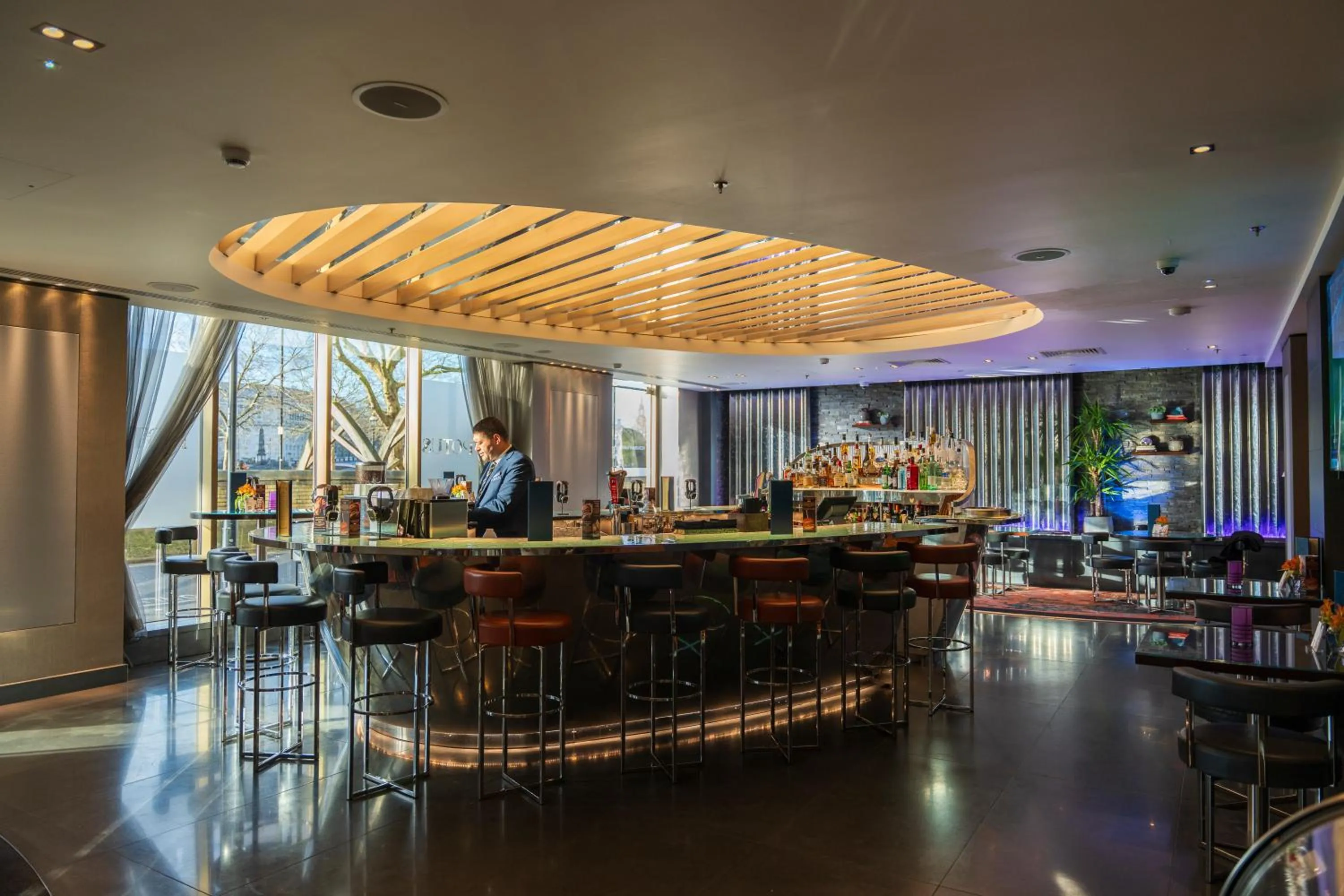 Lounge or bar in Hyatt Regency London Albert Embankment