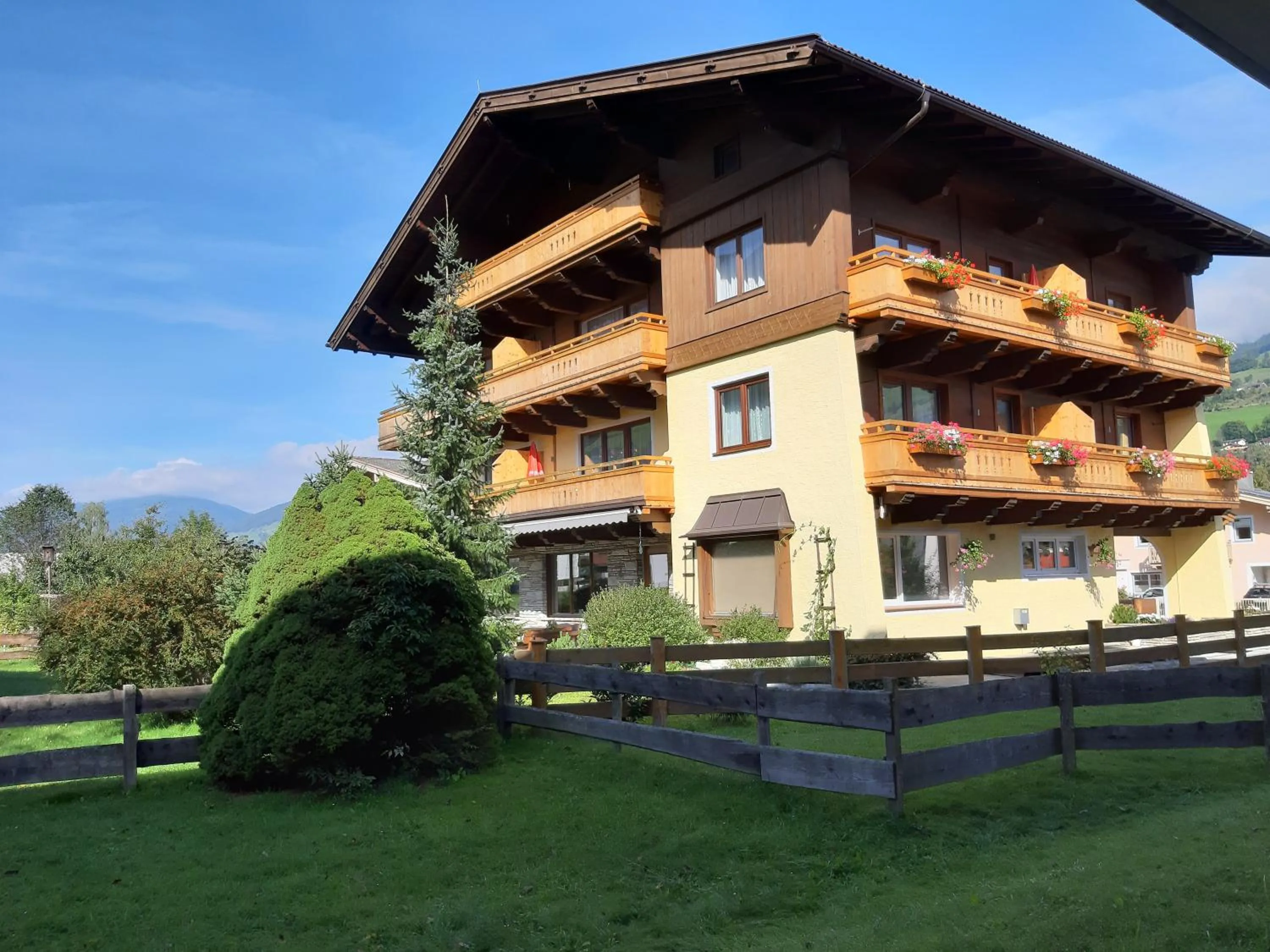 Property building in Alphotel Mittersill