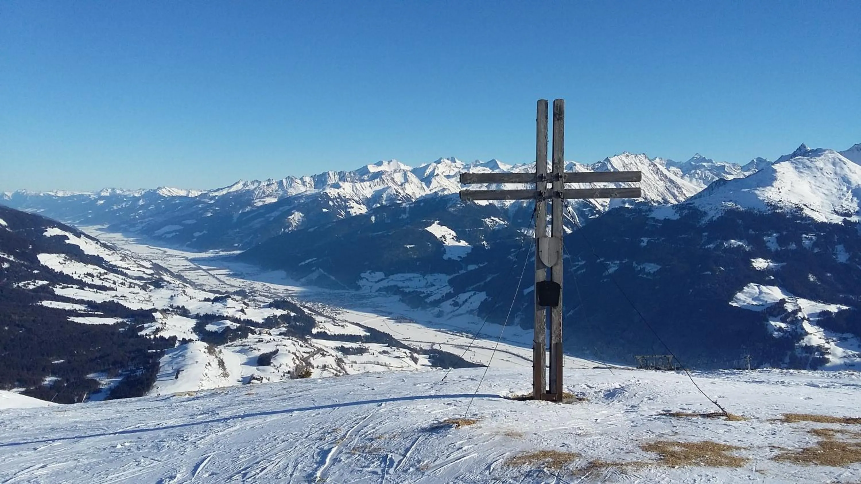 Skiing in Alphotel Mittersill