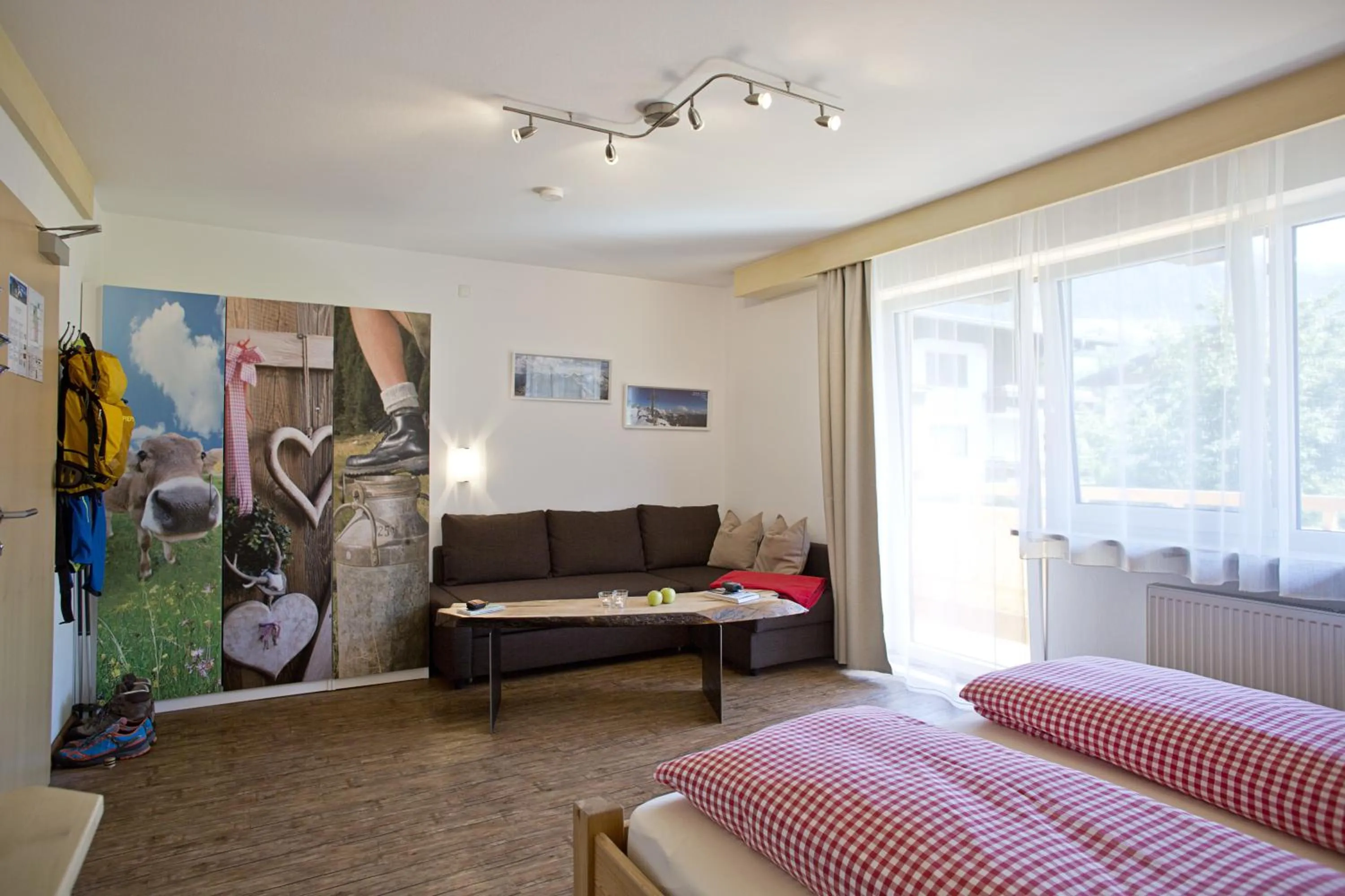 Photo of the whole room in Alphotel Mittersill