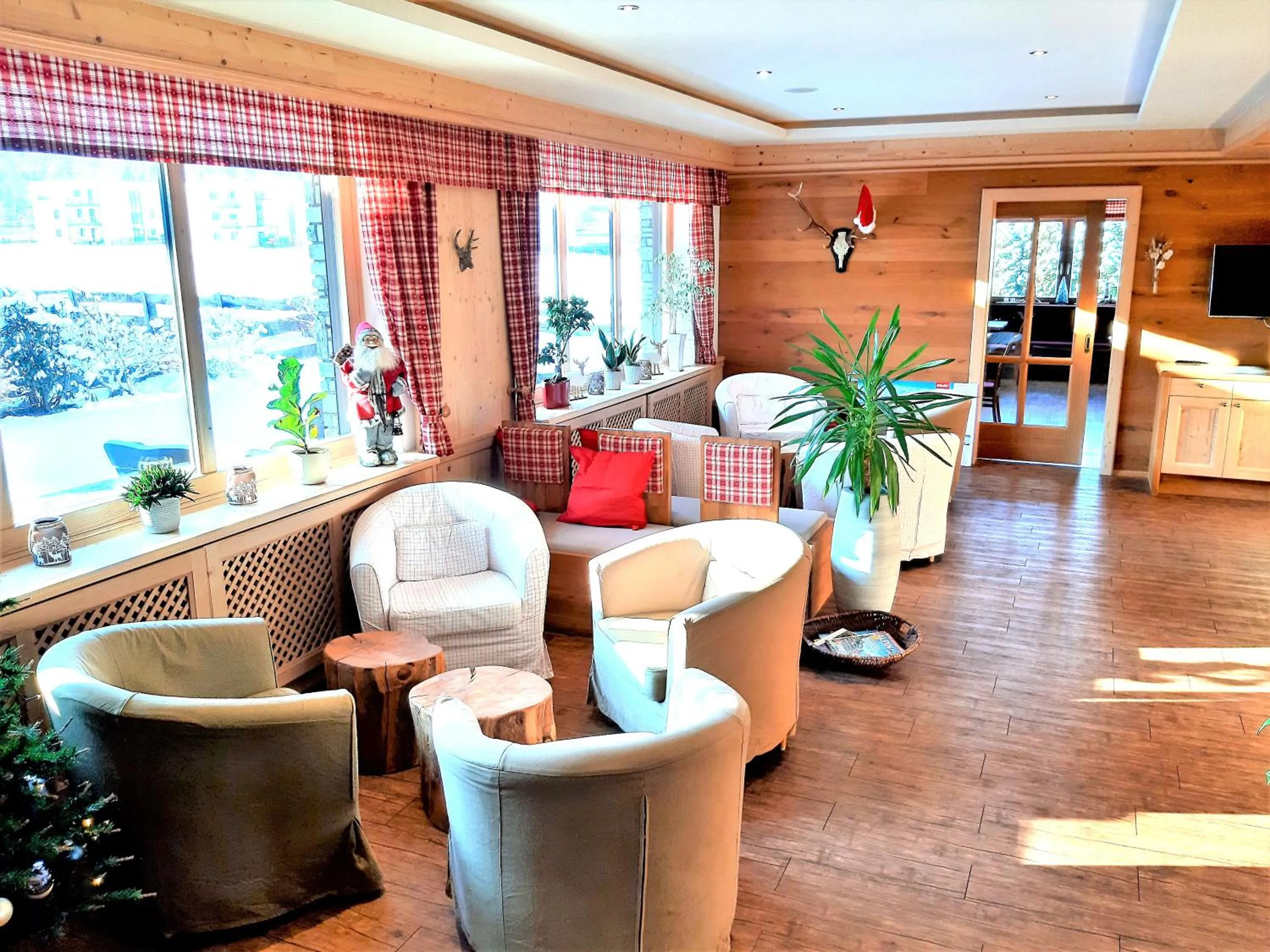 Evening entertainment in Alphotel Mittersill