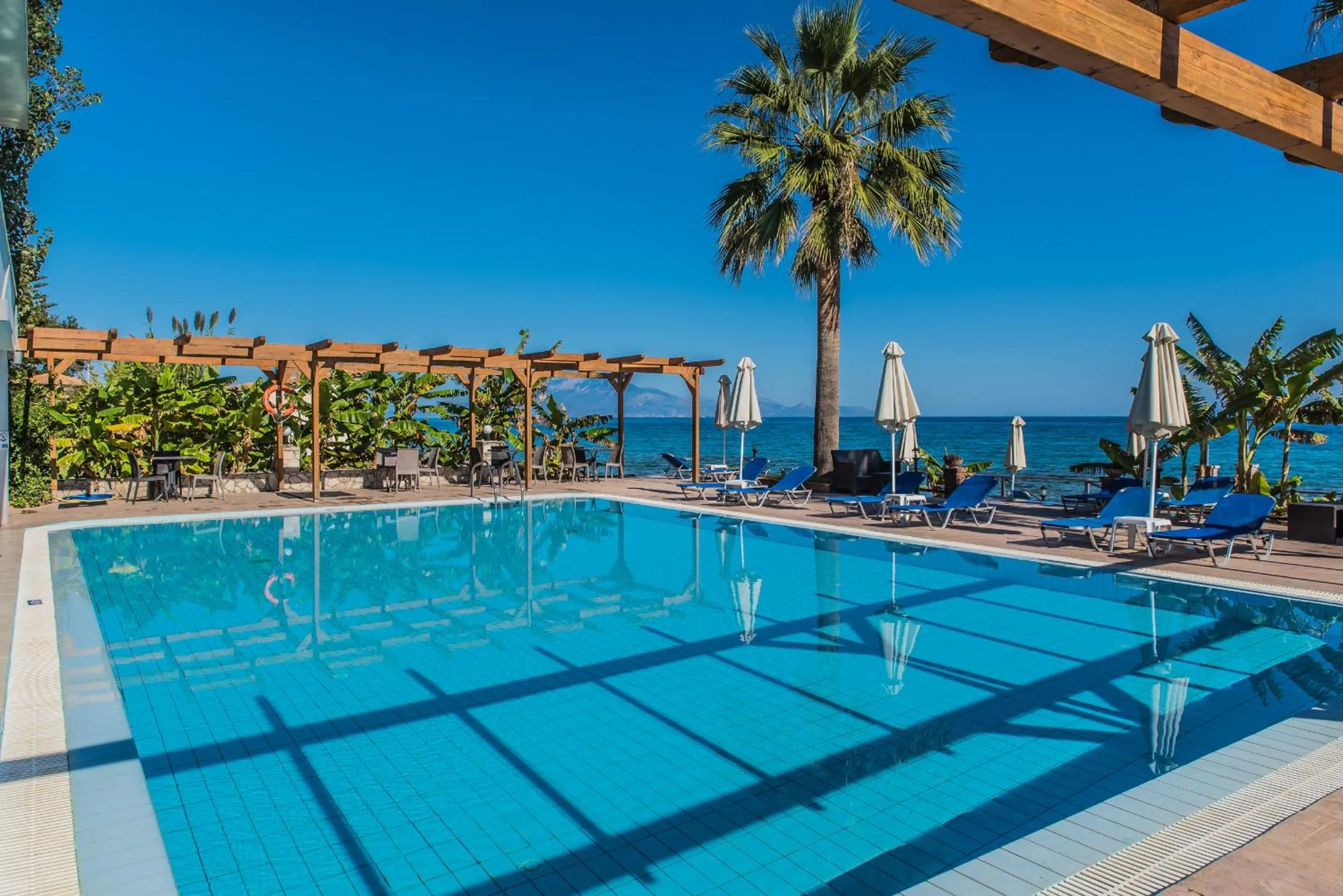 Swimming pool in Belussi Beach Hotel & Suites