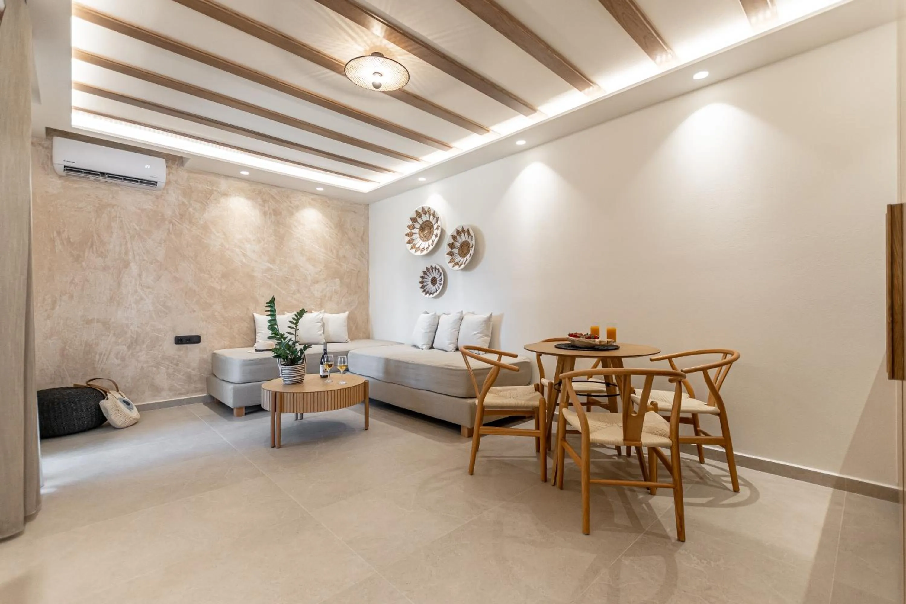 Seating area in Perla Hotel