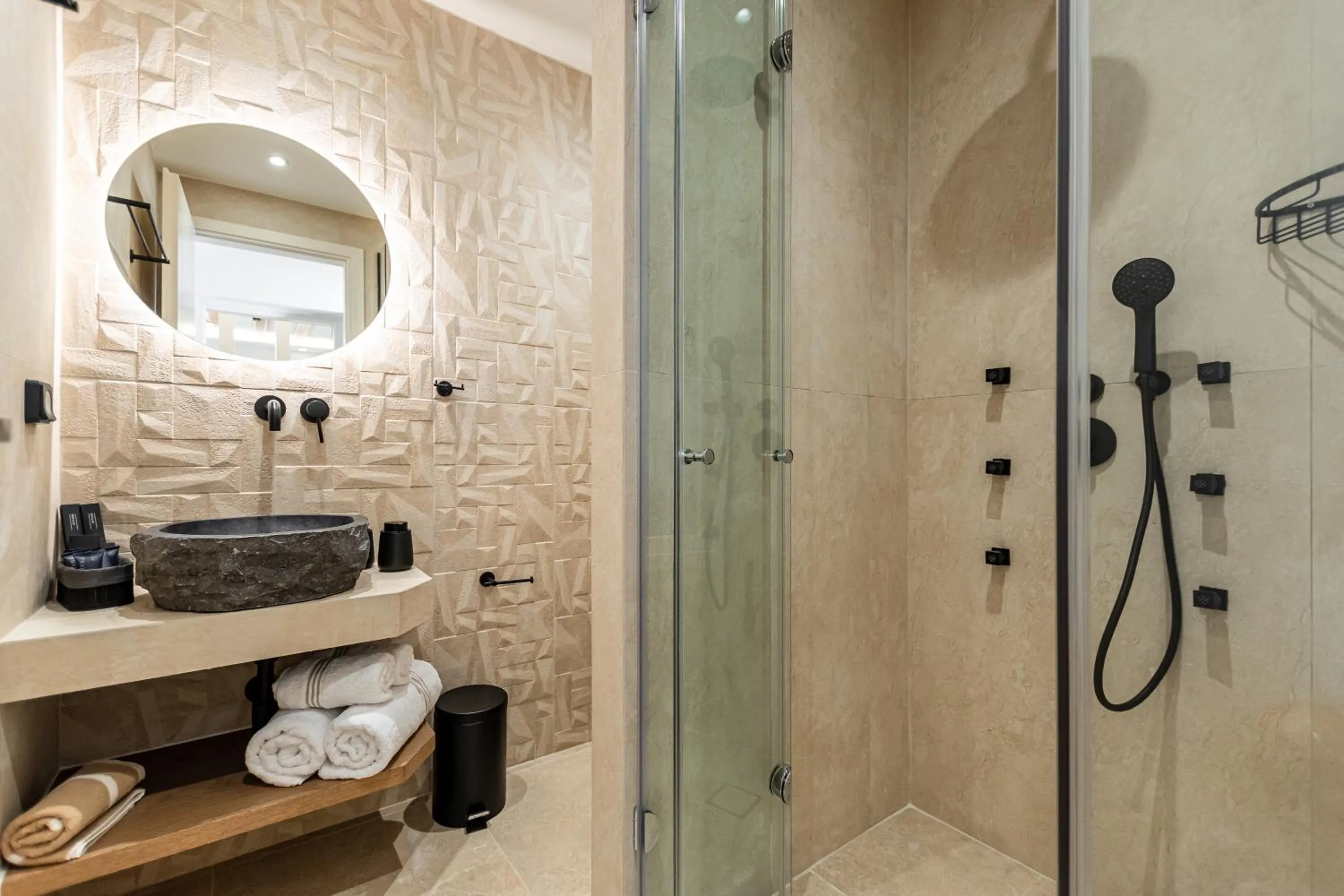 Shower in Perla Hotel