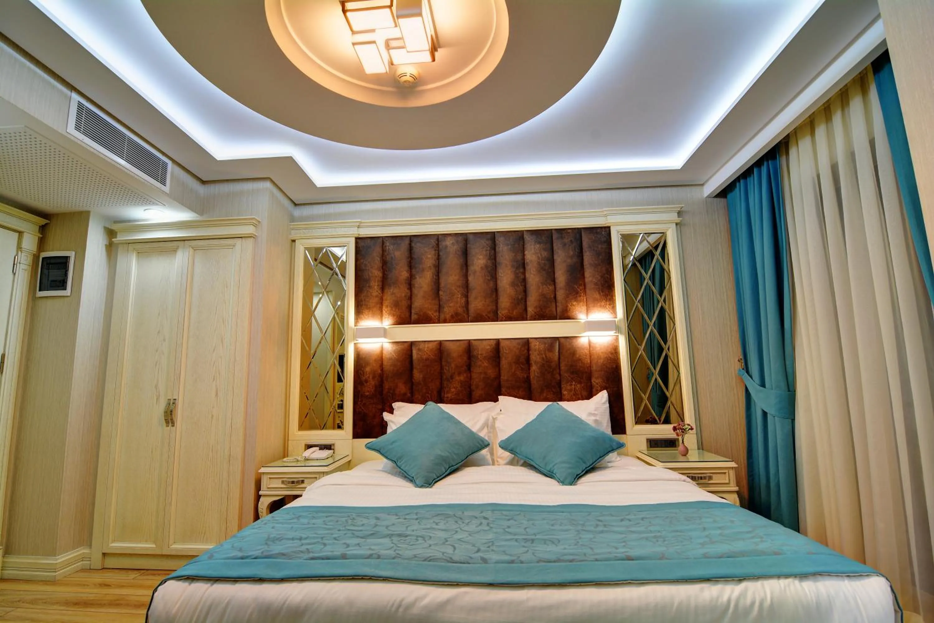 Bed in Novelty Hotel