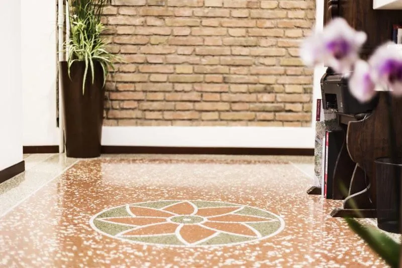 Facade/entrance in Maison Colosseo (Via dei Querceti 24)