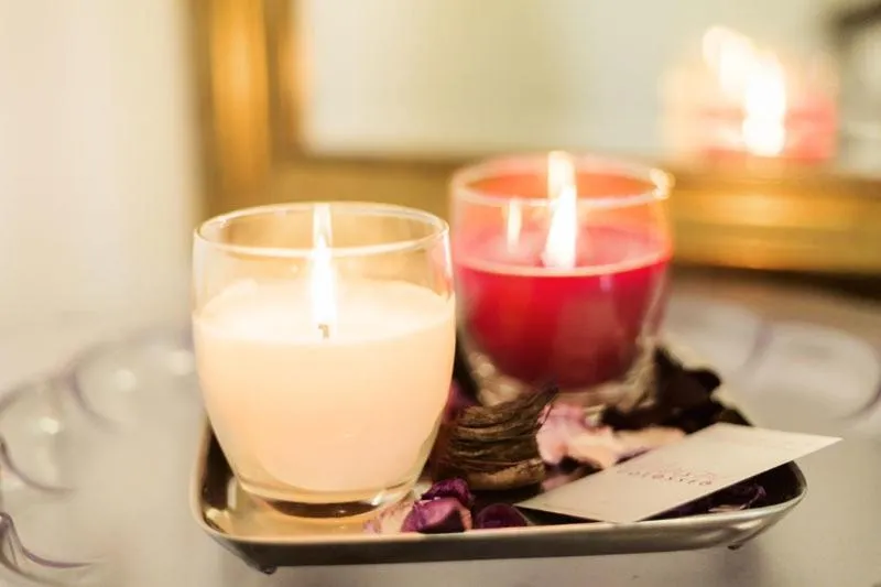 Decorative detail in Maison Colosseo (Via dei Querceti 24)