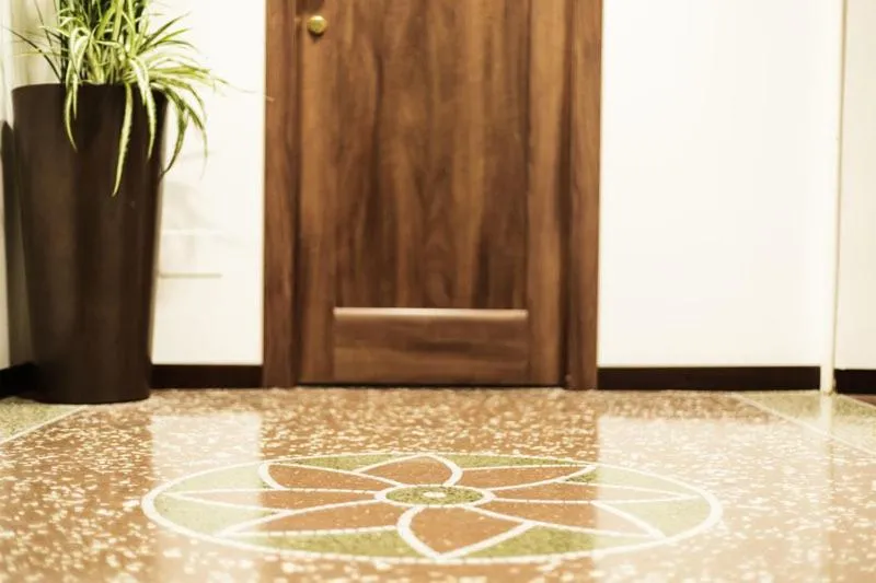 Facade/entrance in Maison Colosseo (Via dei Querceti 24)