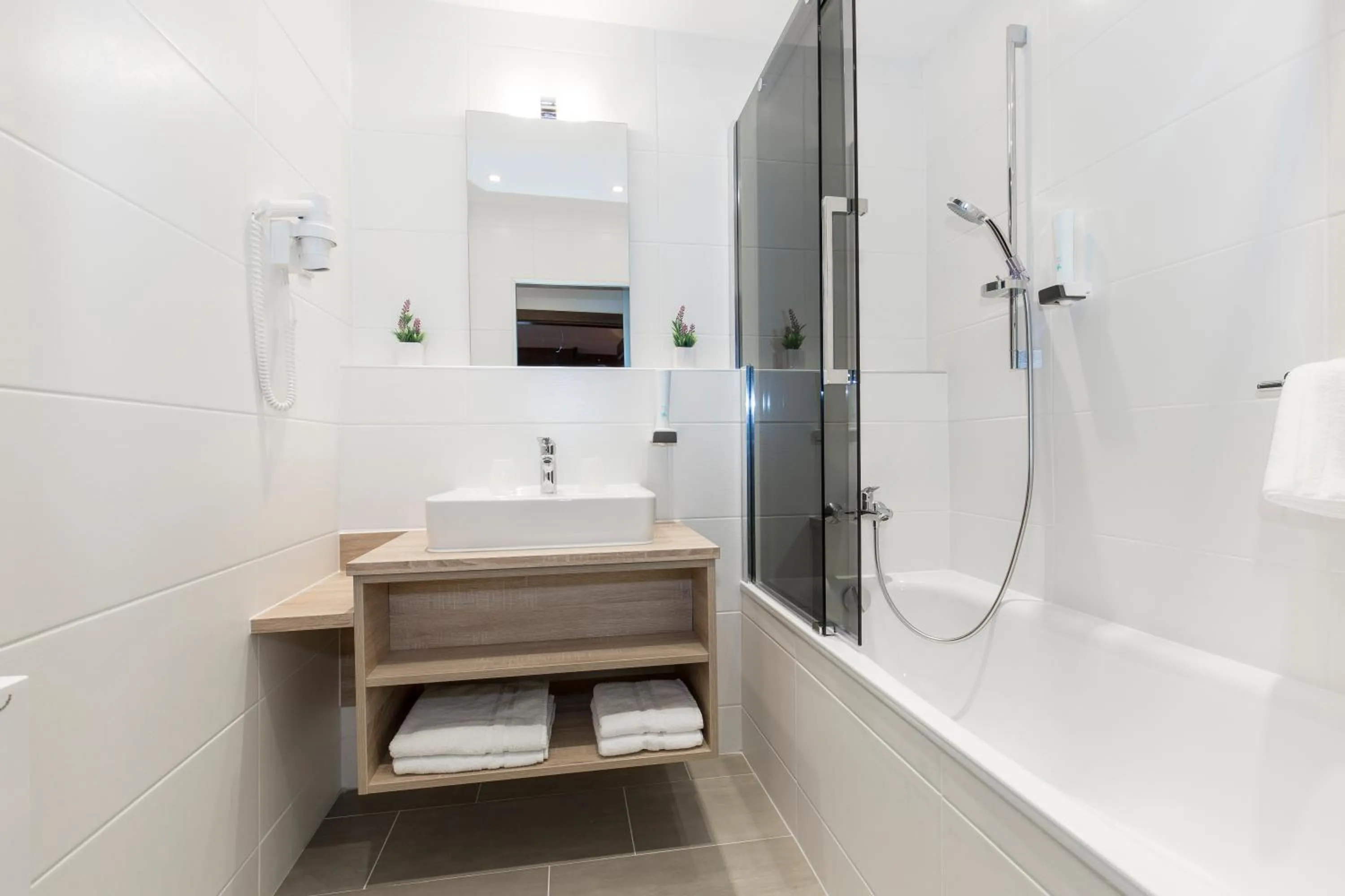 Bathroom in Hotel Altmünsterhof