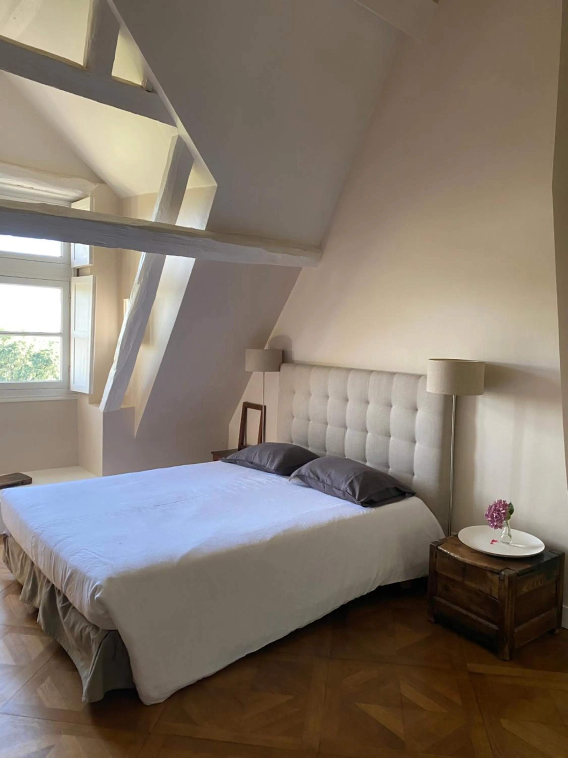 Bed in Château de Nazelles Amboise