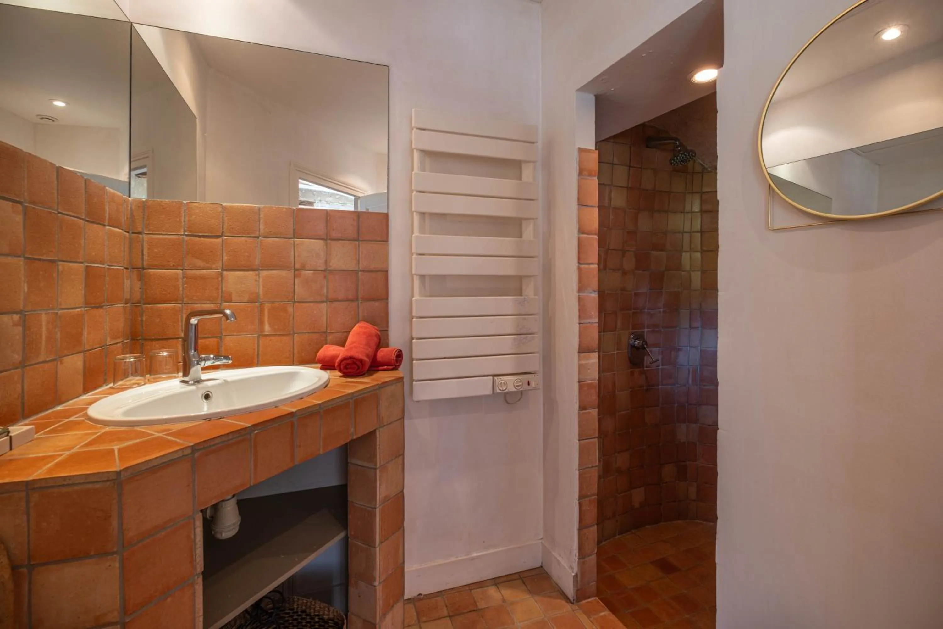 Shower in Château de Nazelles Amboise