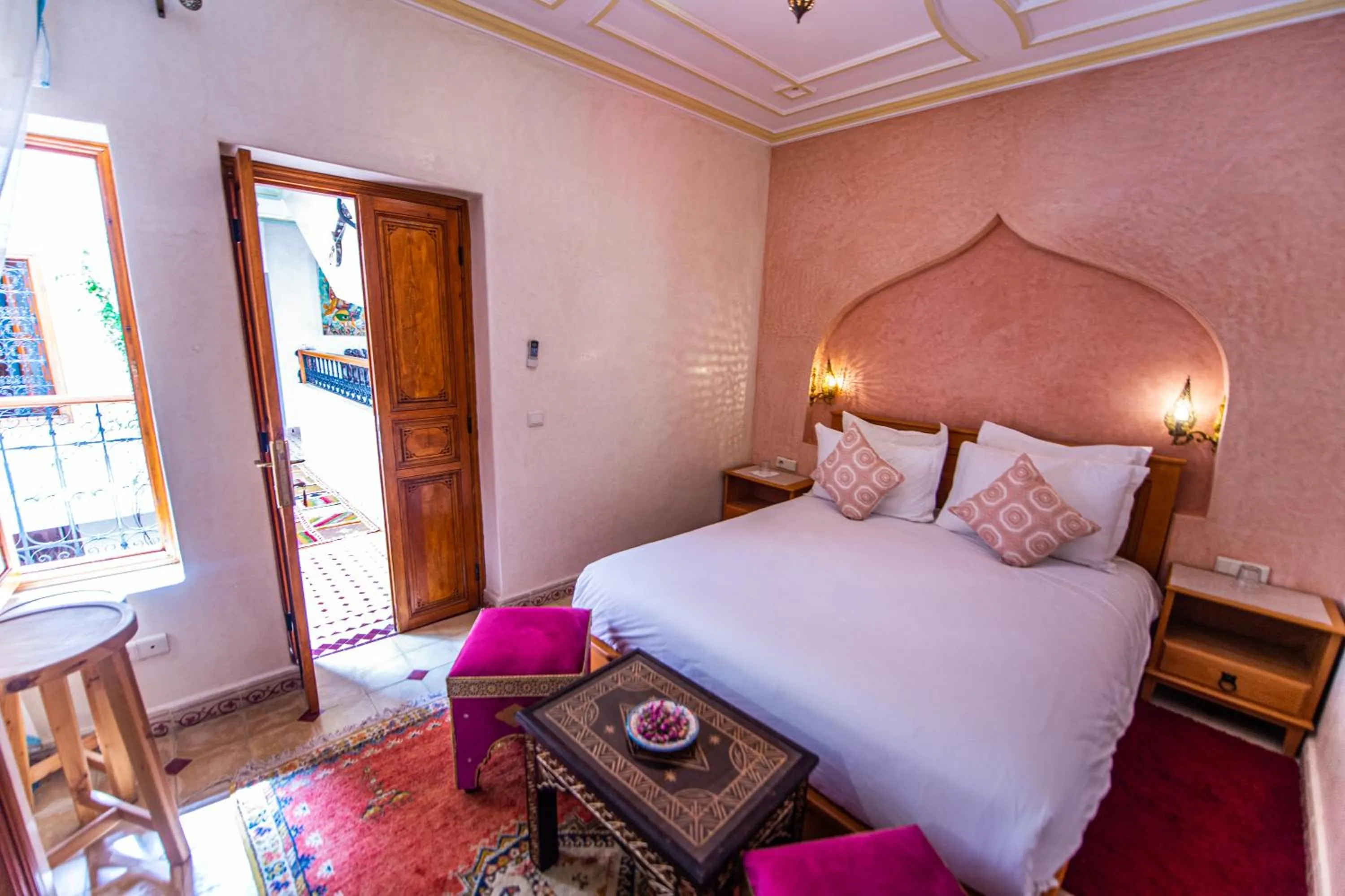 Photo of the whole room, Bed in Riad Zahri