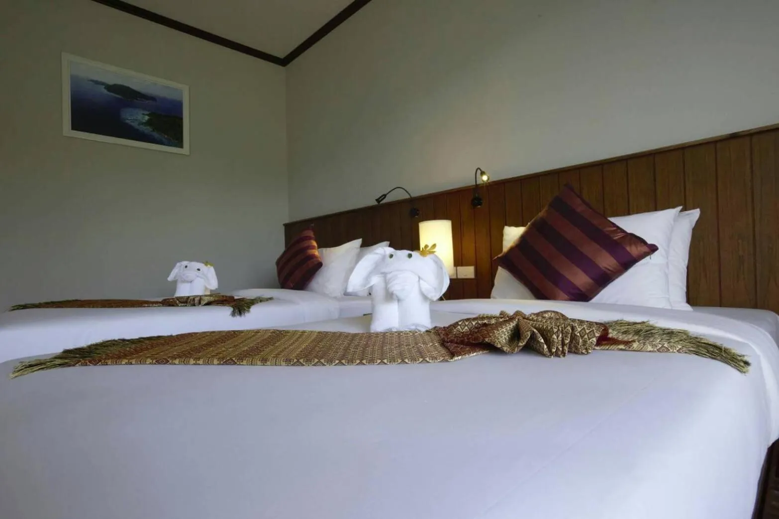Bed in Khaolak Mountain View