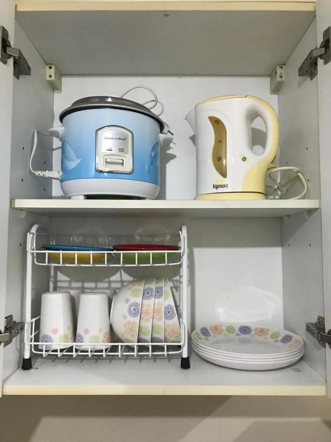 One Palm Tree Apartments