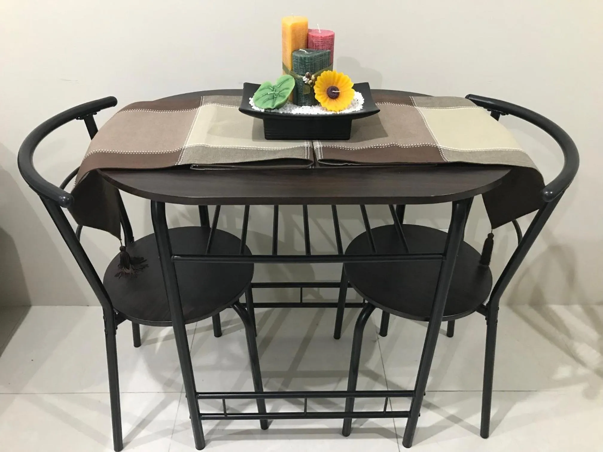 One Palm Tree Apartments