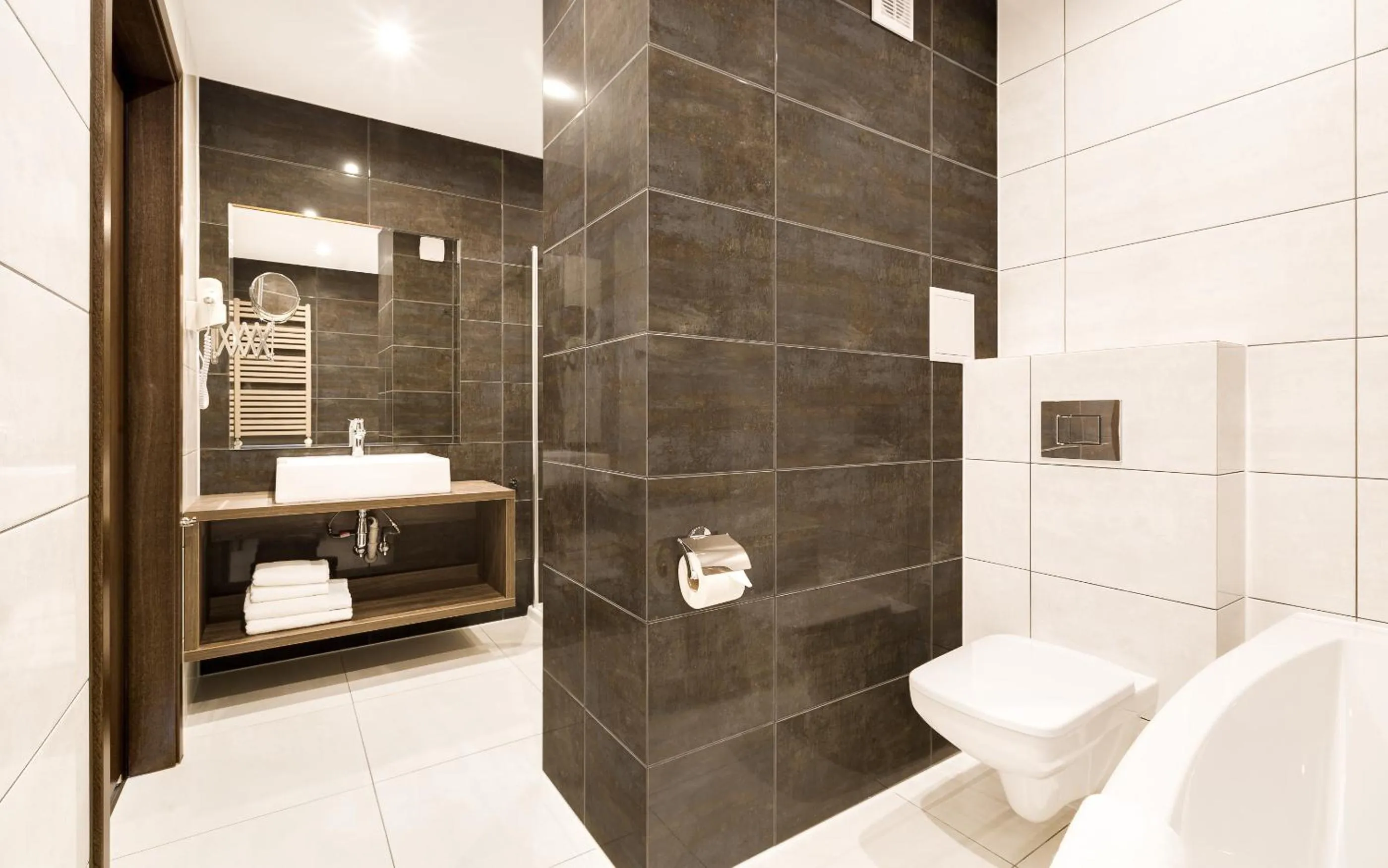 Bathroom in Hotel Konradówka Wellness & SPA - 300 metrów do centrum