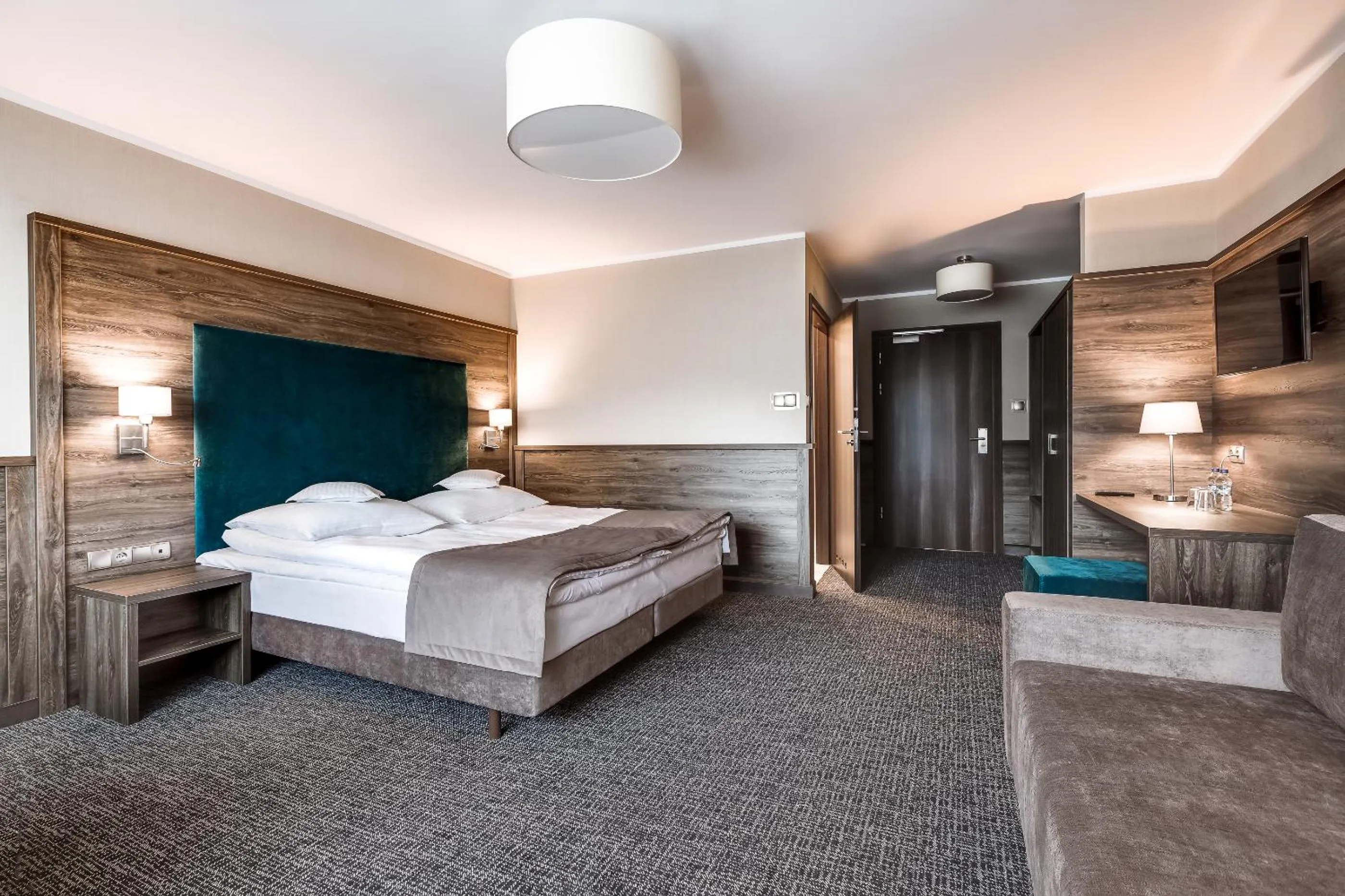 Bedroom in Hotel Konradówka Wellness & SPA - 300 metrów do centrum