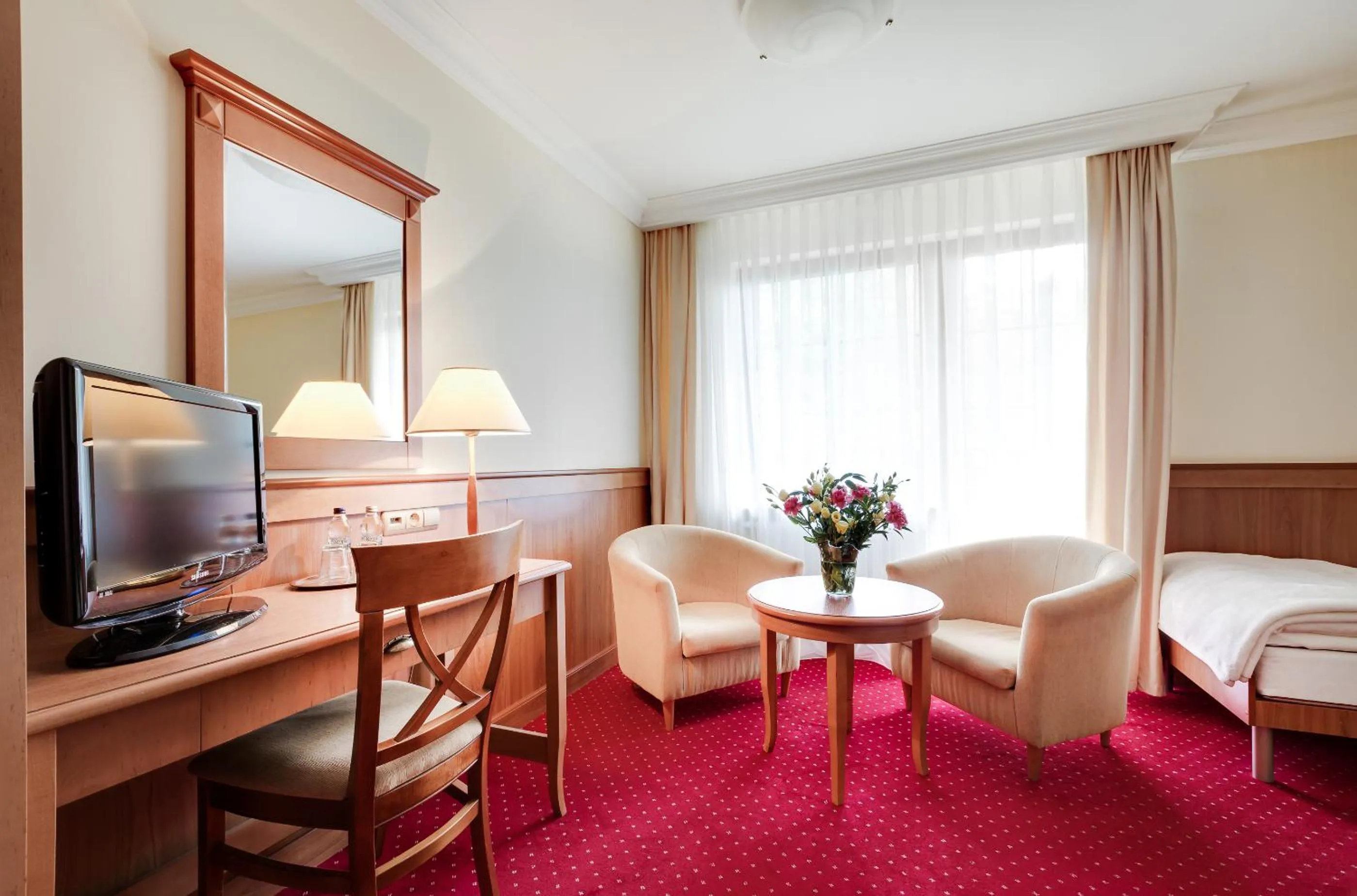 Photo of the whole room in Hotel Konradówka Wellness & SPA - 300 metrów do centrum