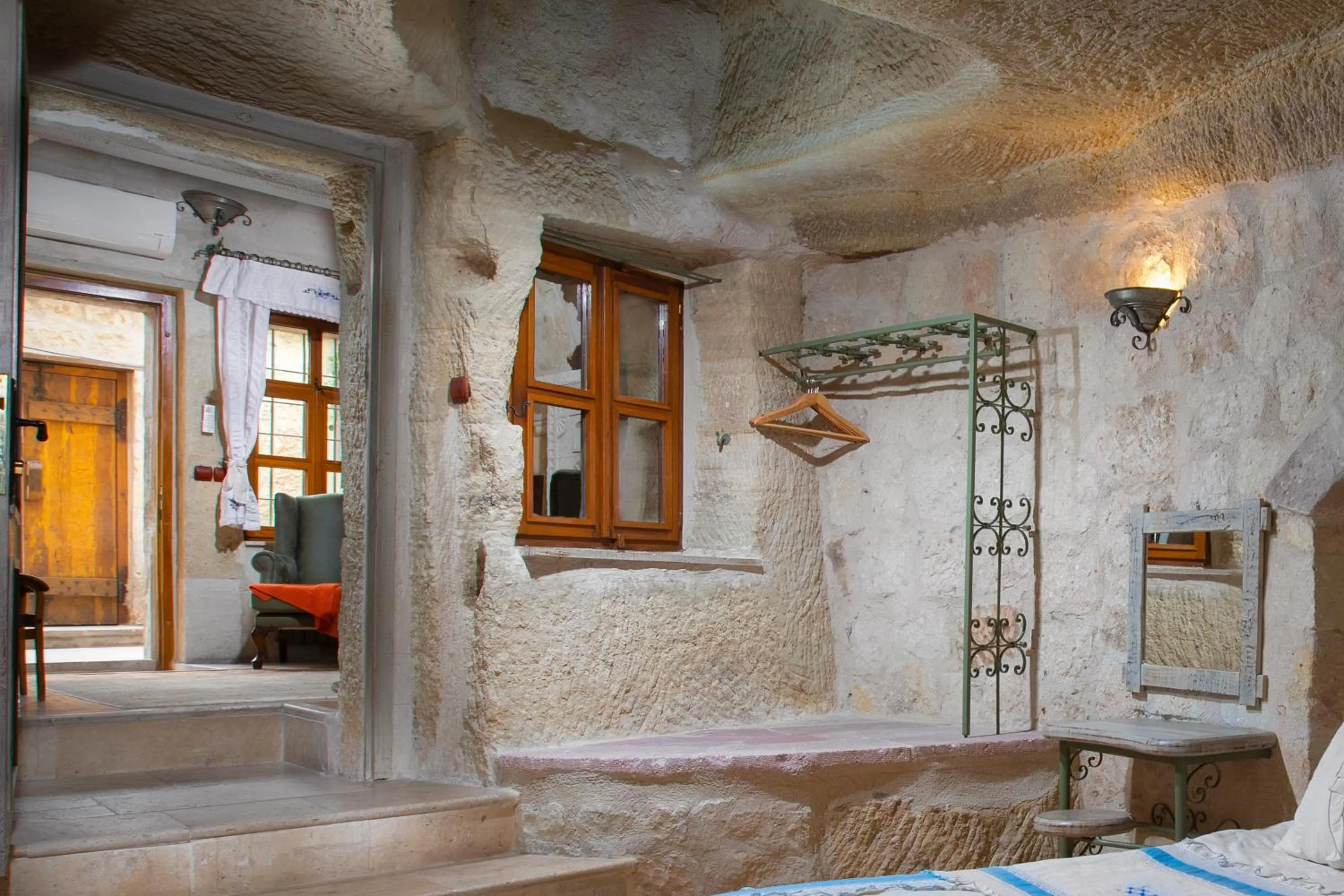 Seating area in Terra Cave