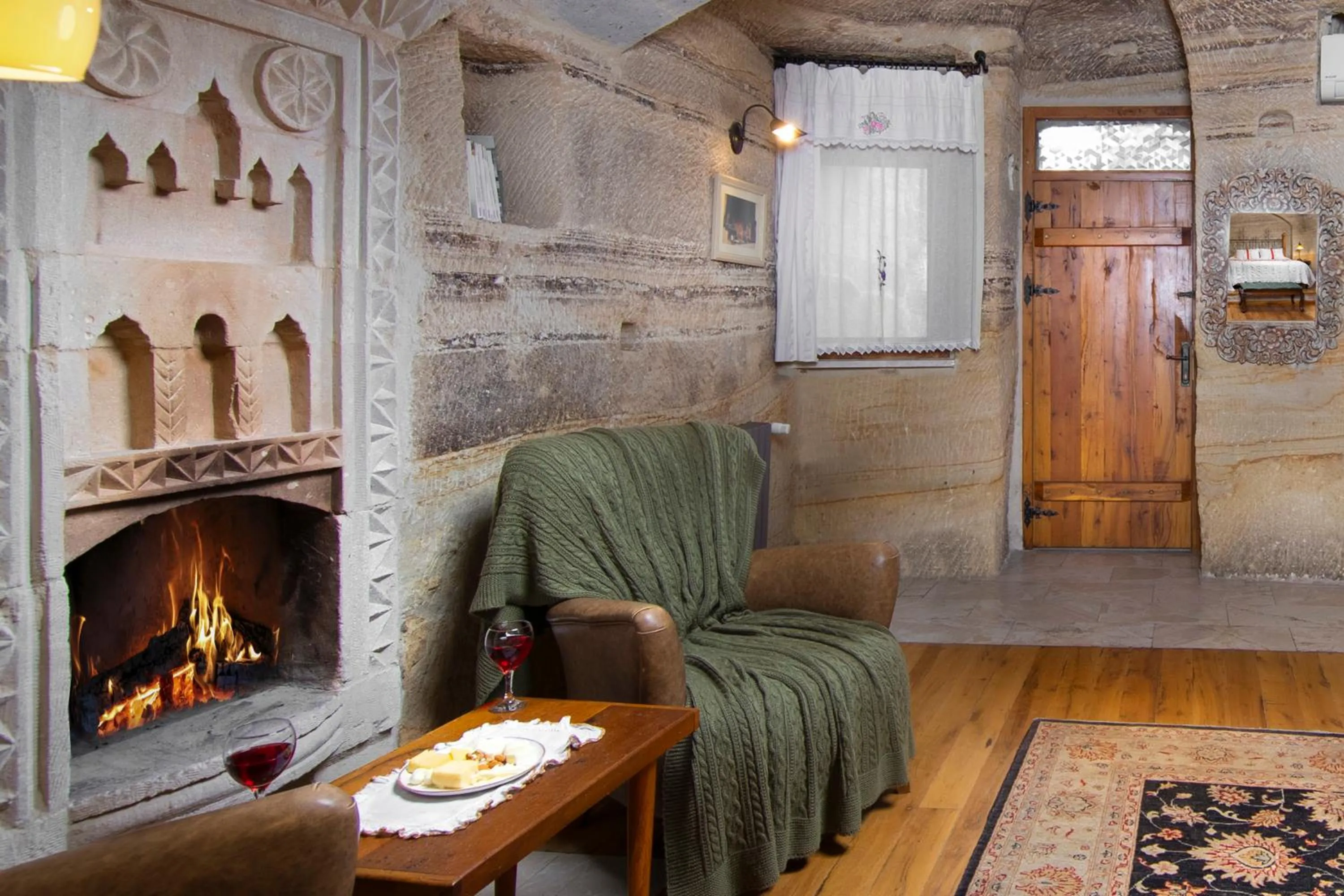 Seating area in Terra Cave