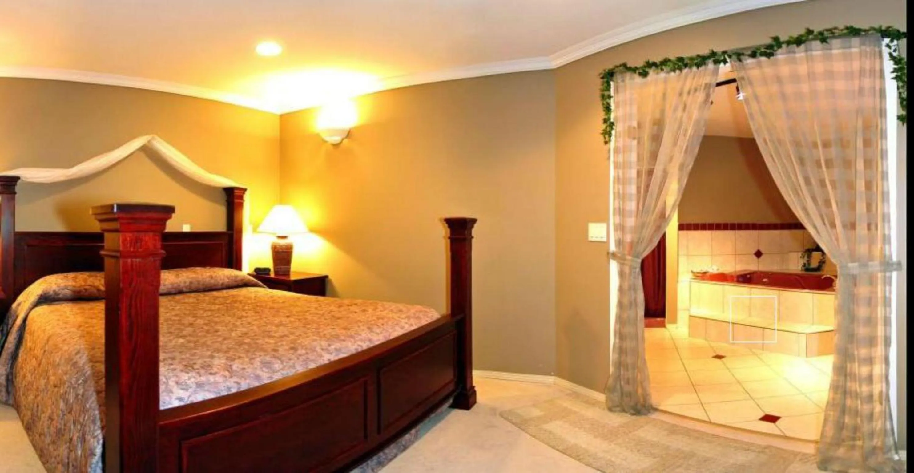 Bedroom, Bed in Travelodge by Wyndham Merritt