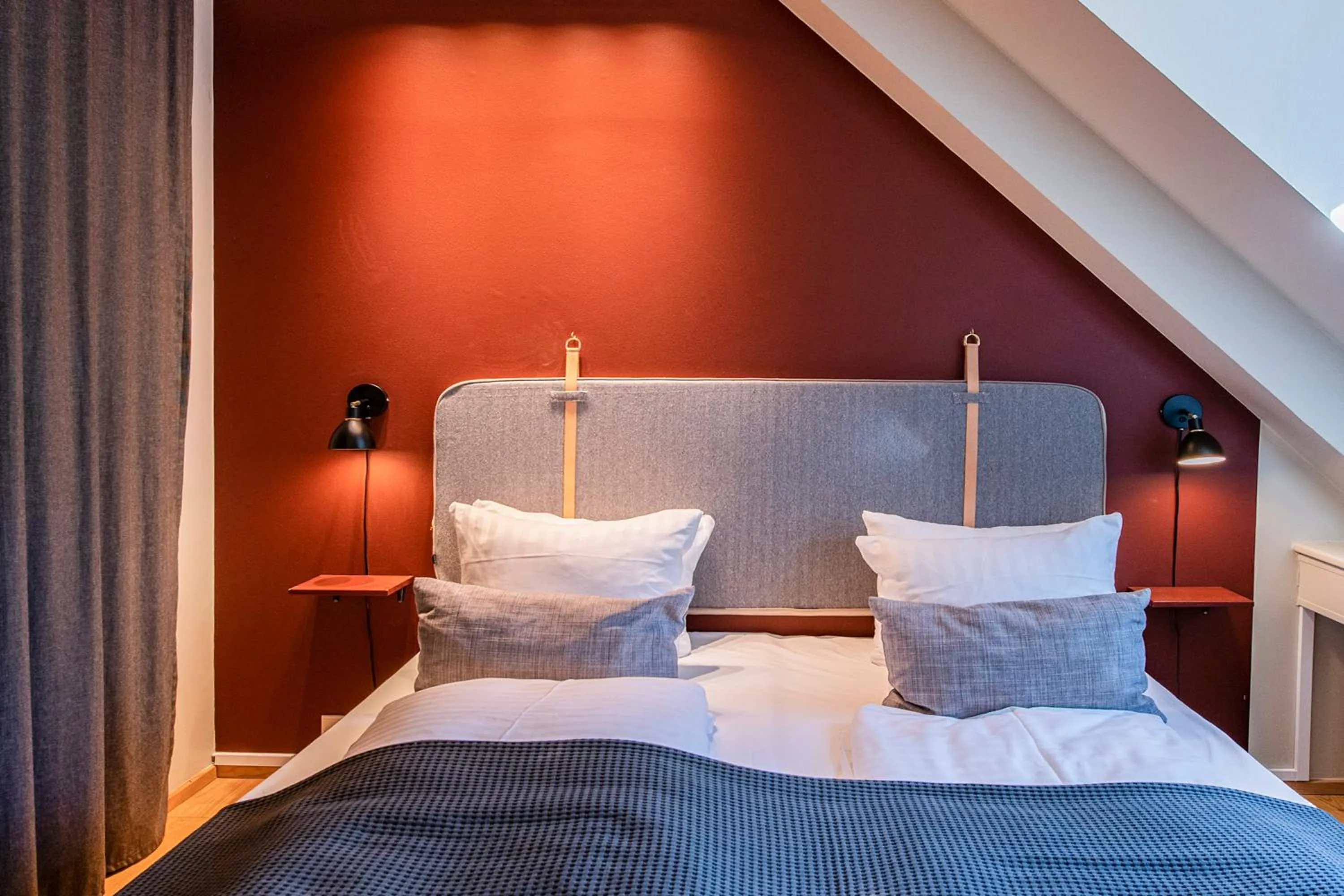 Bedroom, Bed in Kings Garden 1 by Daniel&jacob's