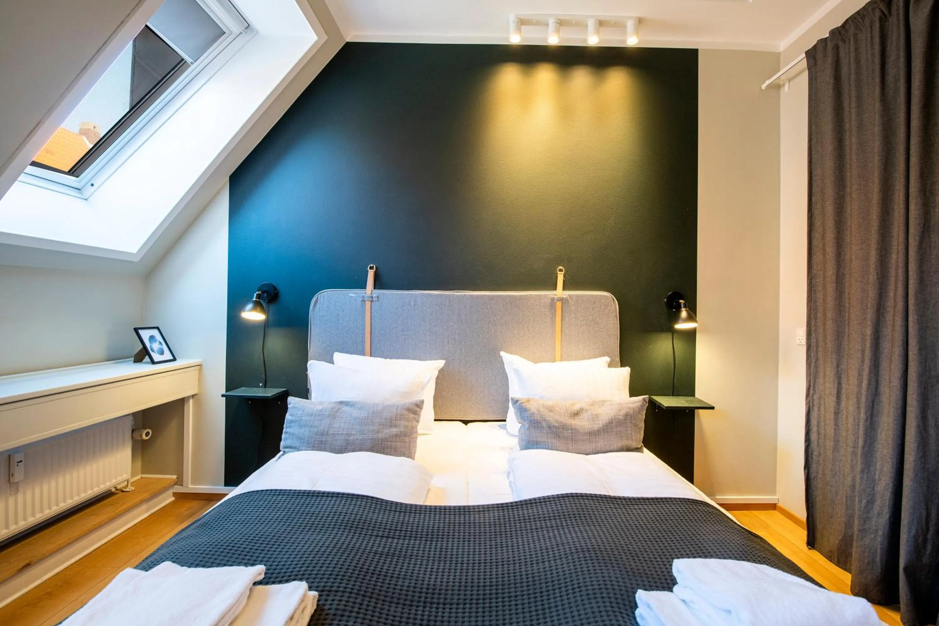 Bedroom, Bed in Kings Garden 1 by Daniel&jacob's